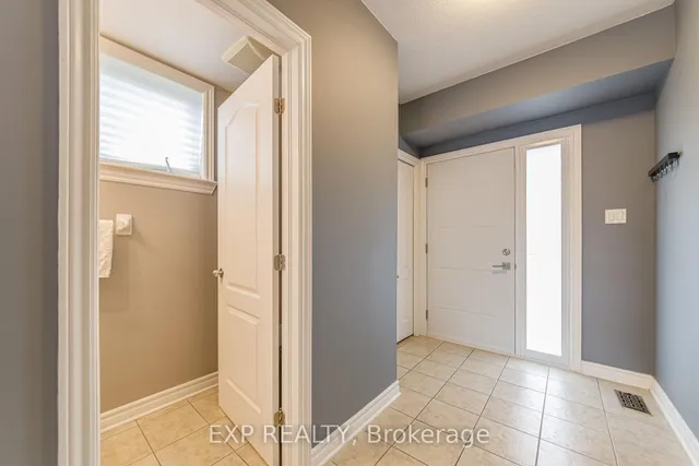 4220 Kelly Farm Dr, Ottawa 2