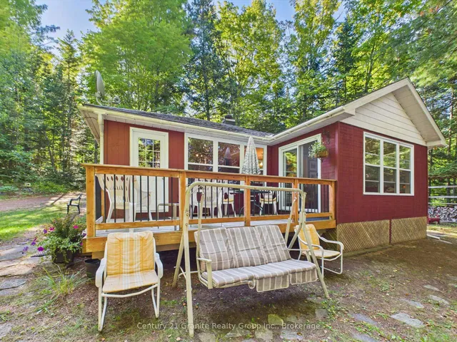 1045 Heritage Lane, Algonquin Highlands 4