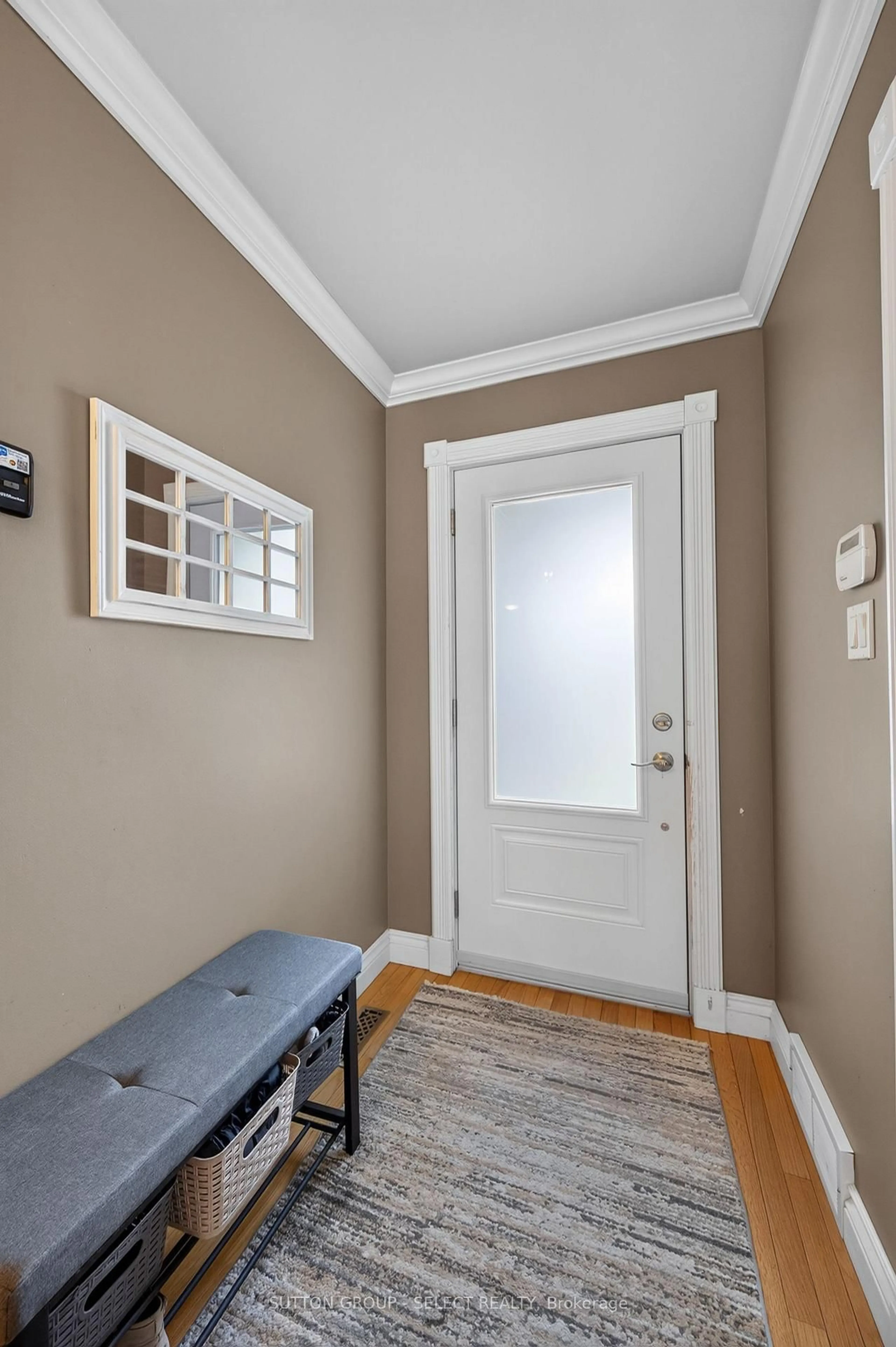Indoor entryway for 58 Eula White Pl, London South Ontario N5Z 5C2