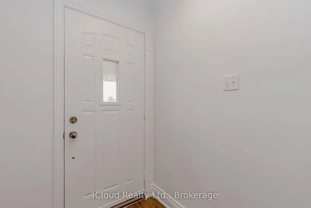28 Hoffman St, Kitchener 5