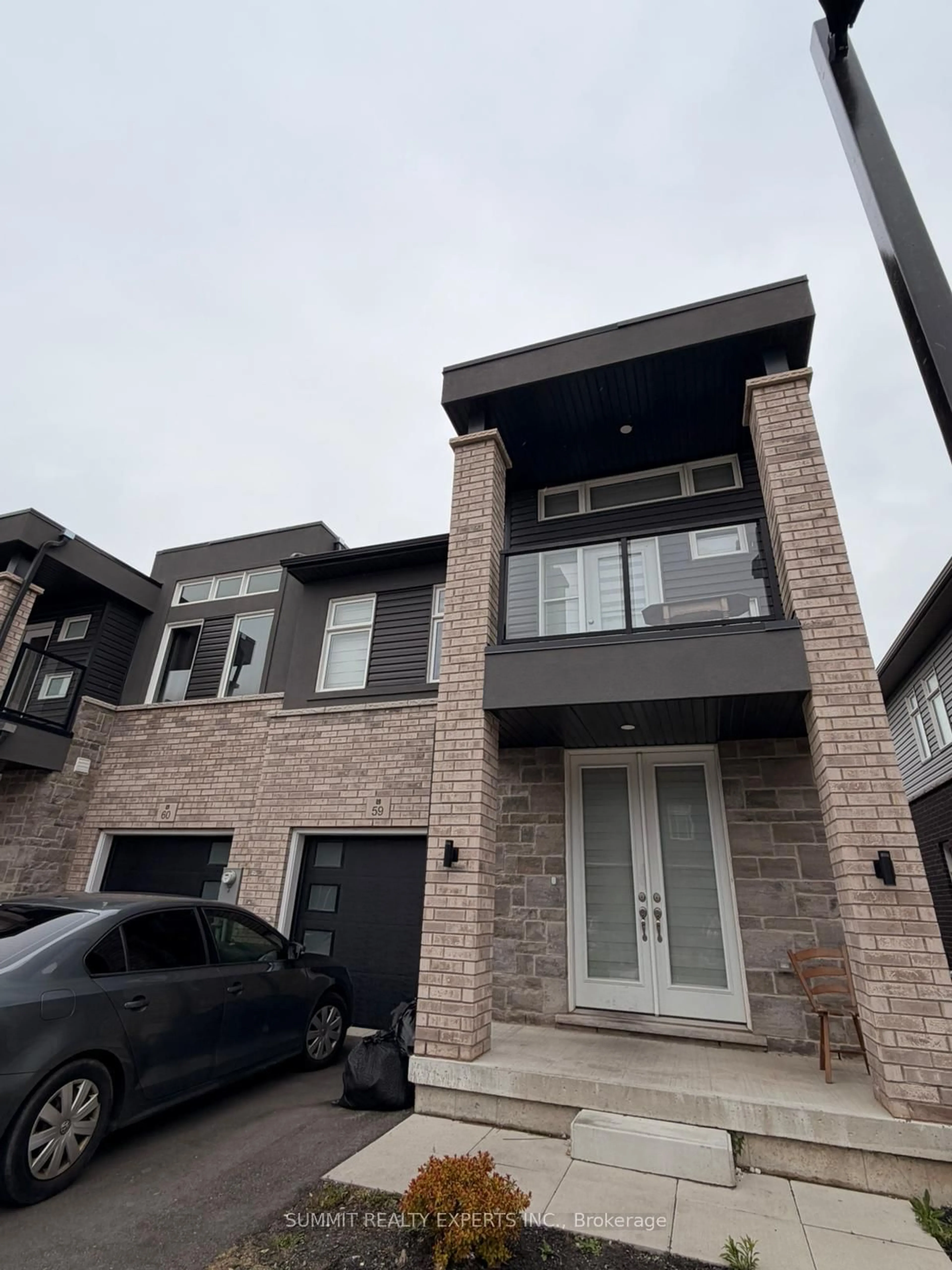 Home with brick exterior material, street for 5672 Dorchester Rd #59, Niagara Falls Ontario L2G 5S3