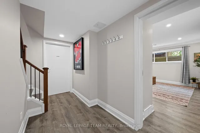 77 Juanita Ave, Carp 2