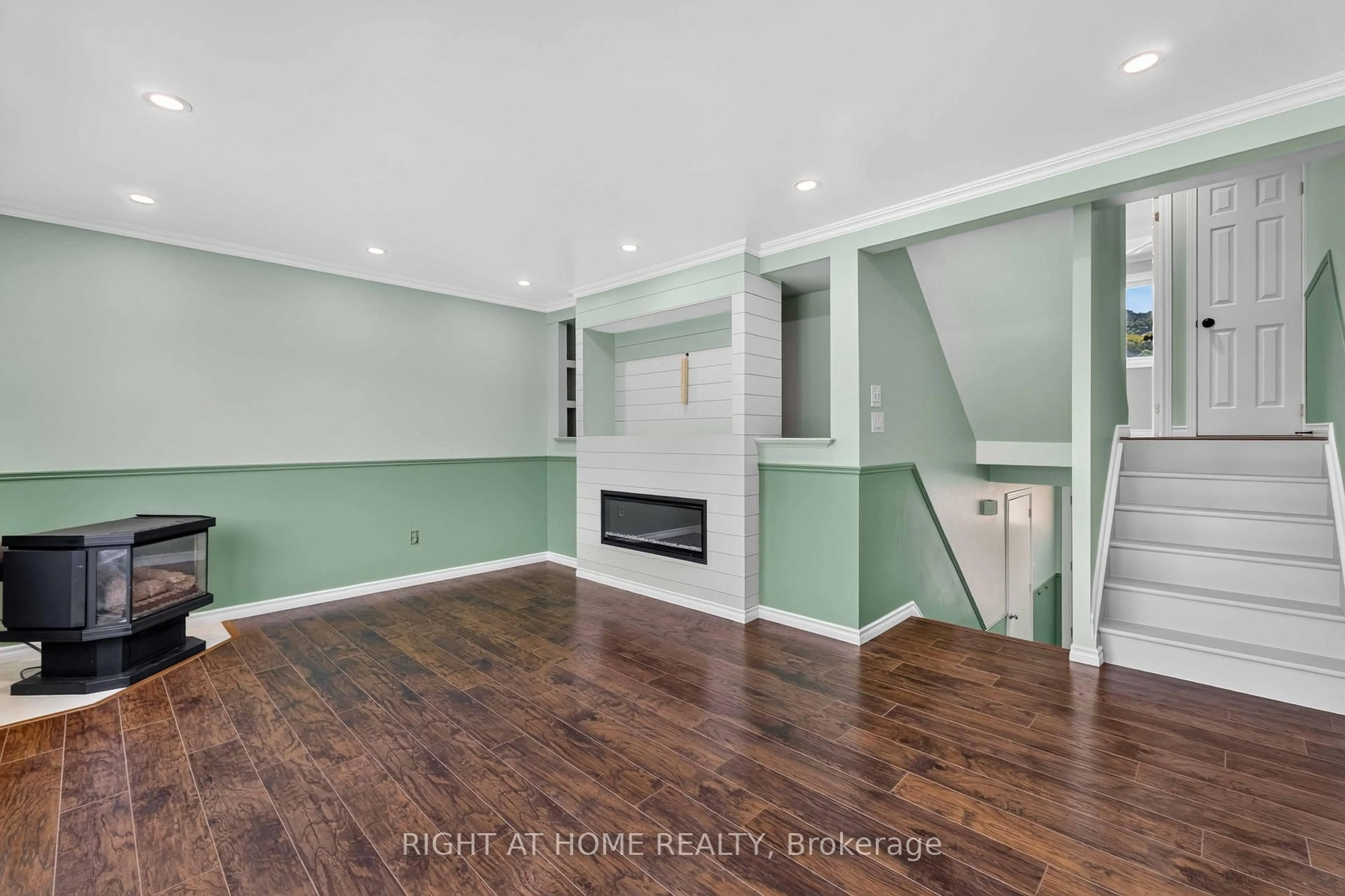 Unknown for 66 Summercrest Dr #3, Hamilton Ontario L8K 6M6