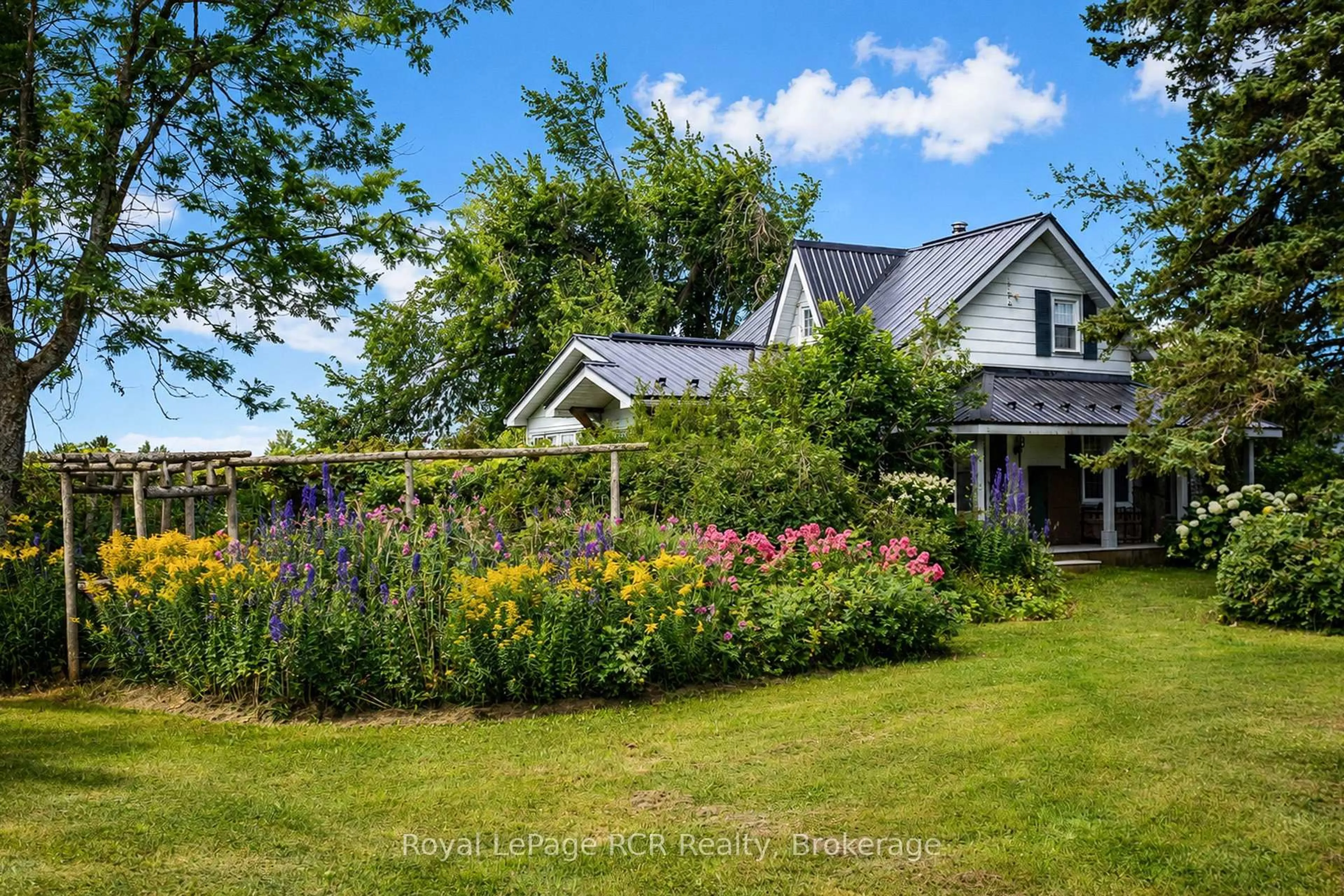 A pic from outside/outdoor area/front of a property/back of a property/a pic from drone, unknown for 309158 Centre Line B, Grey Highlands Ontario N0C 1A0