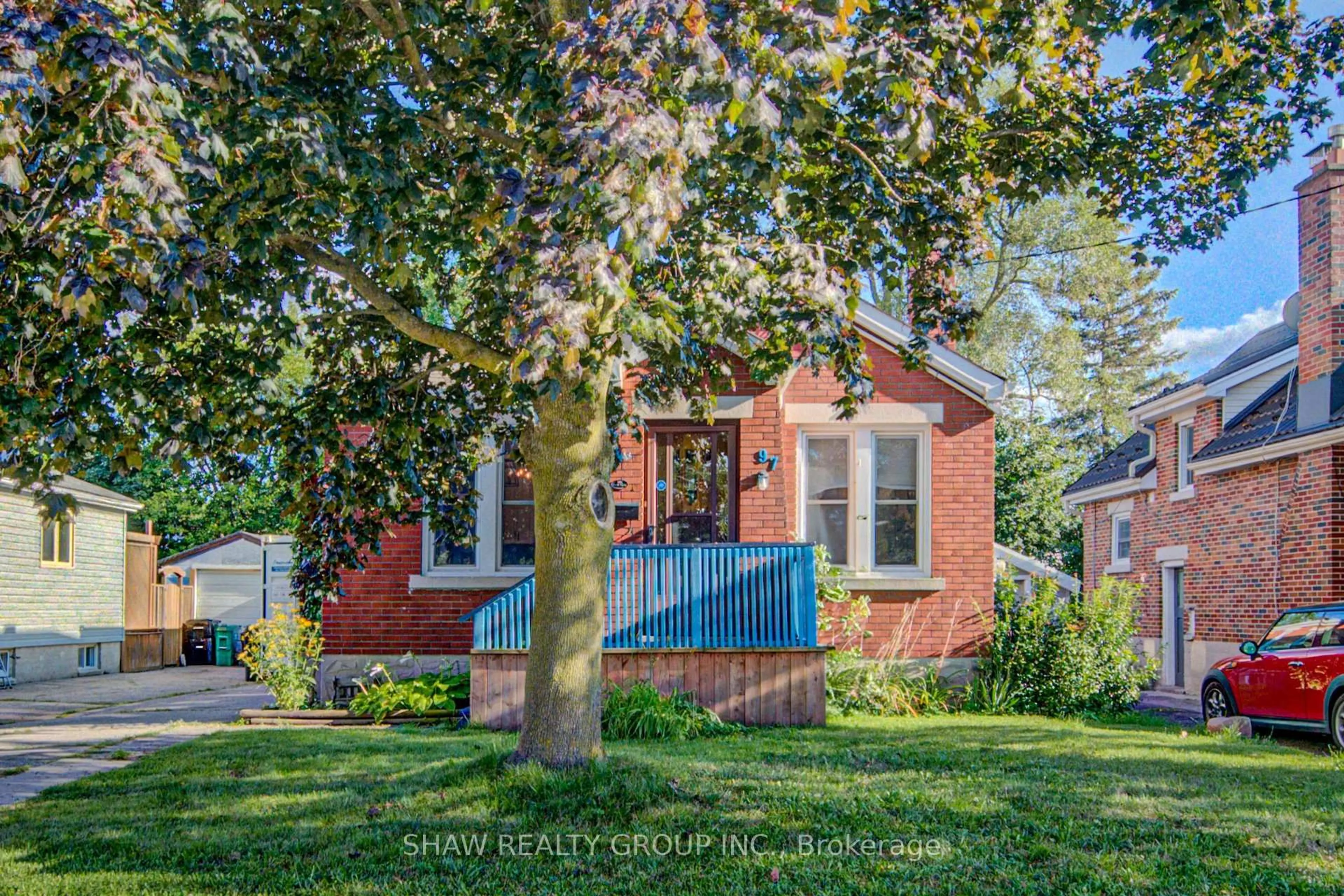 Home with brick exterior material, street for 97 Francis St, Cambridge Ontario N1S 1Z9