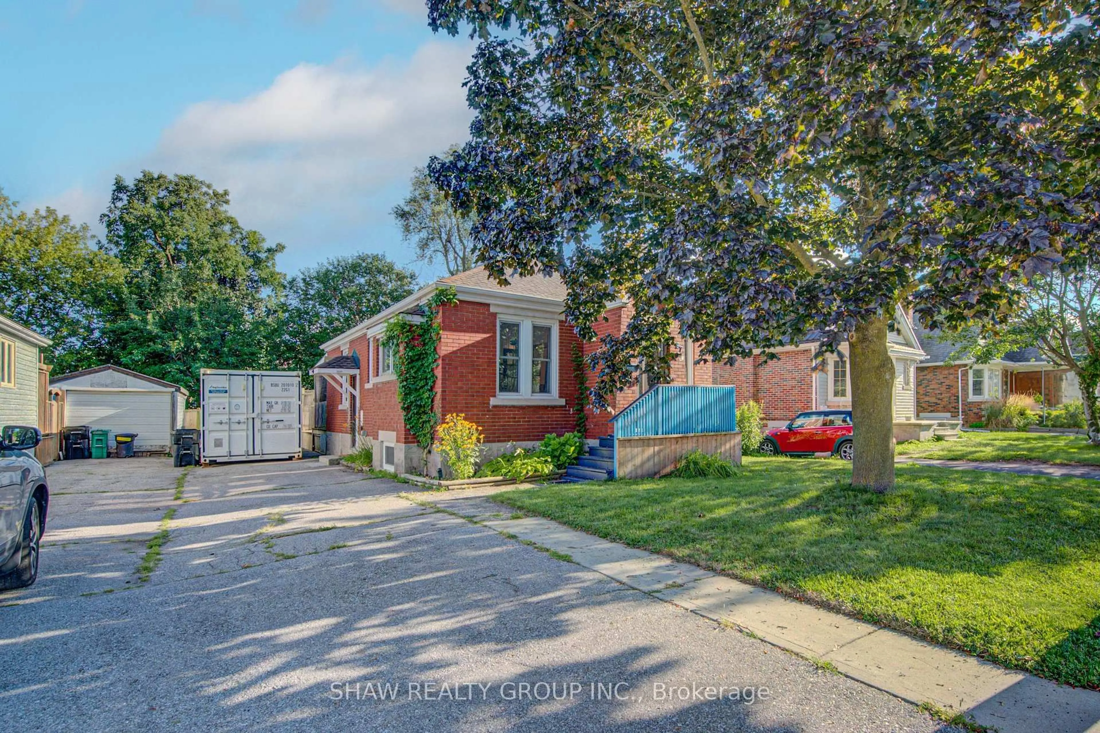 Home with brick exterior material, street for 97 Francis St, Cambridge Ontario N1S 1Z9