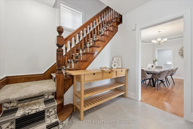 40 Madison Ave, Kitchener 5