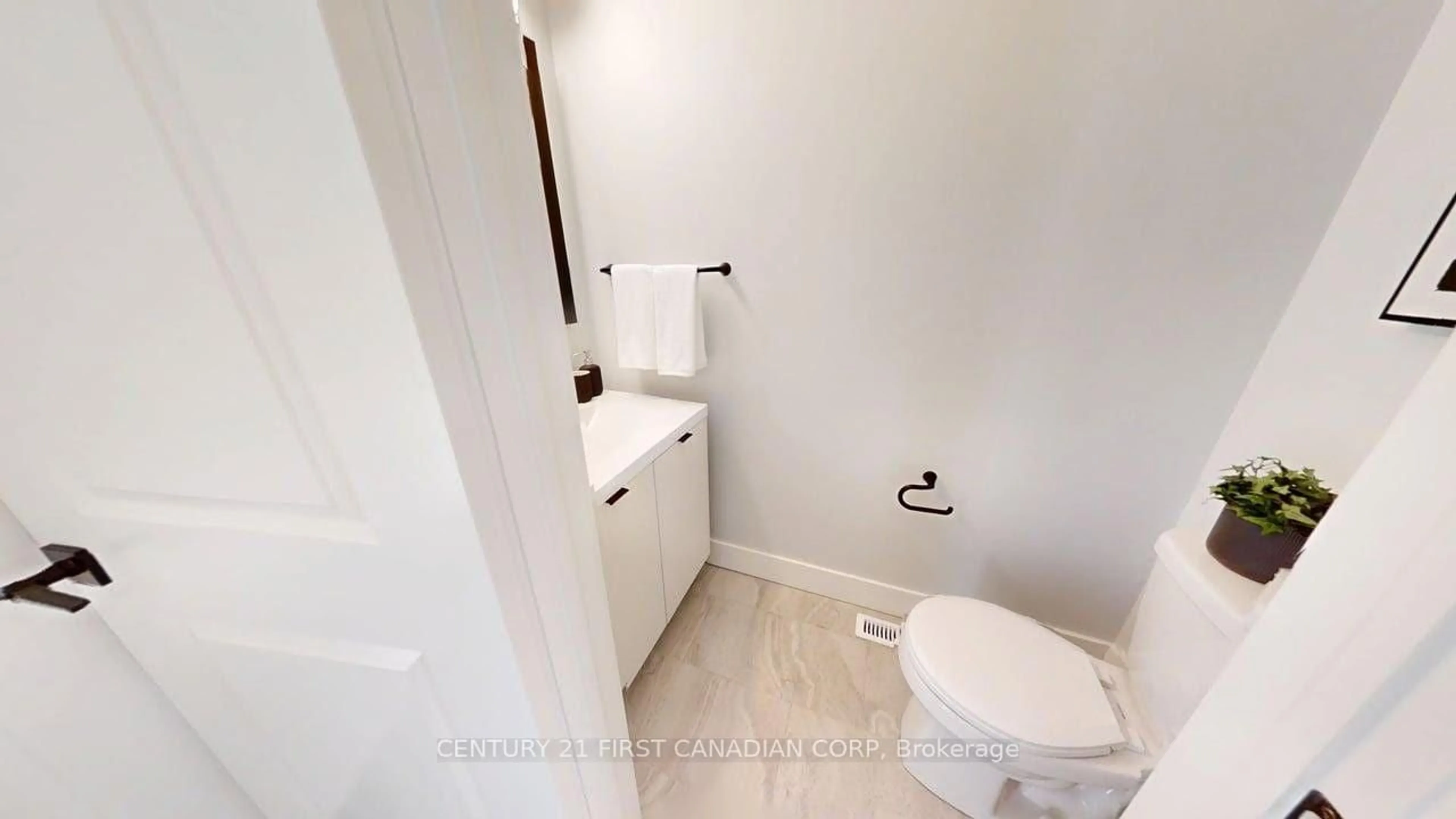 Standard bathroom, floor is not visible for 1233 Tulloch Ave, London South Ontario N6M 0L8