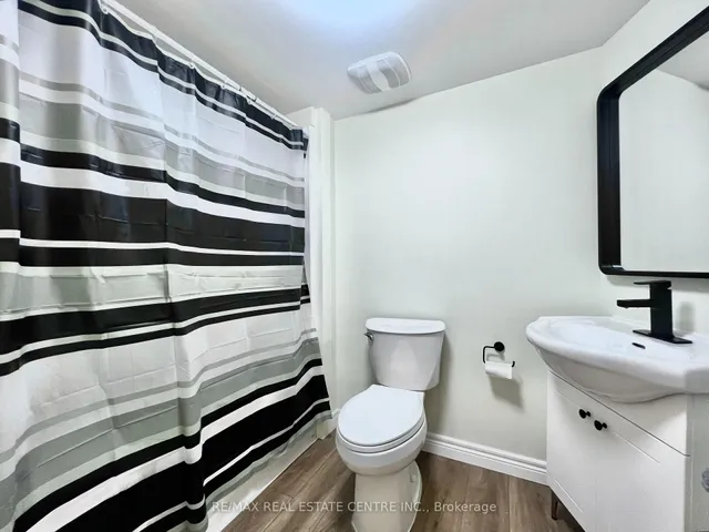 716 Russel Crt, Shelburne 3