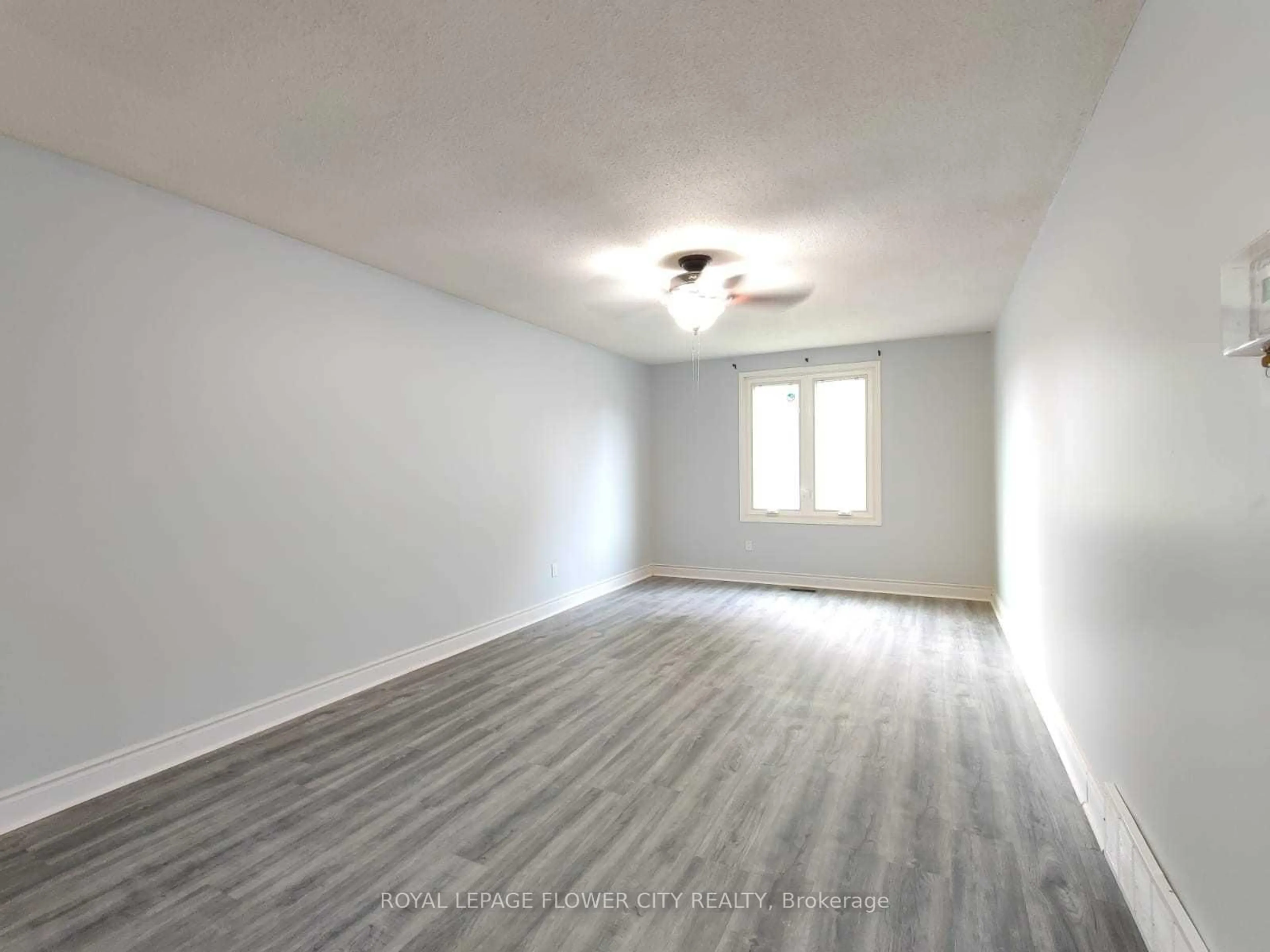 A pic of a room for 49 Mccrae Dr, Welland Ontario L3C 6C9