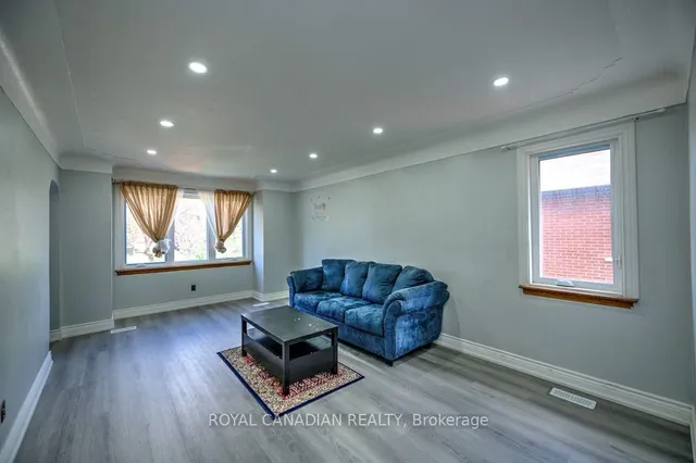 974 Queensdale Ave, Hamilton 5