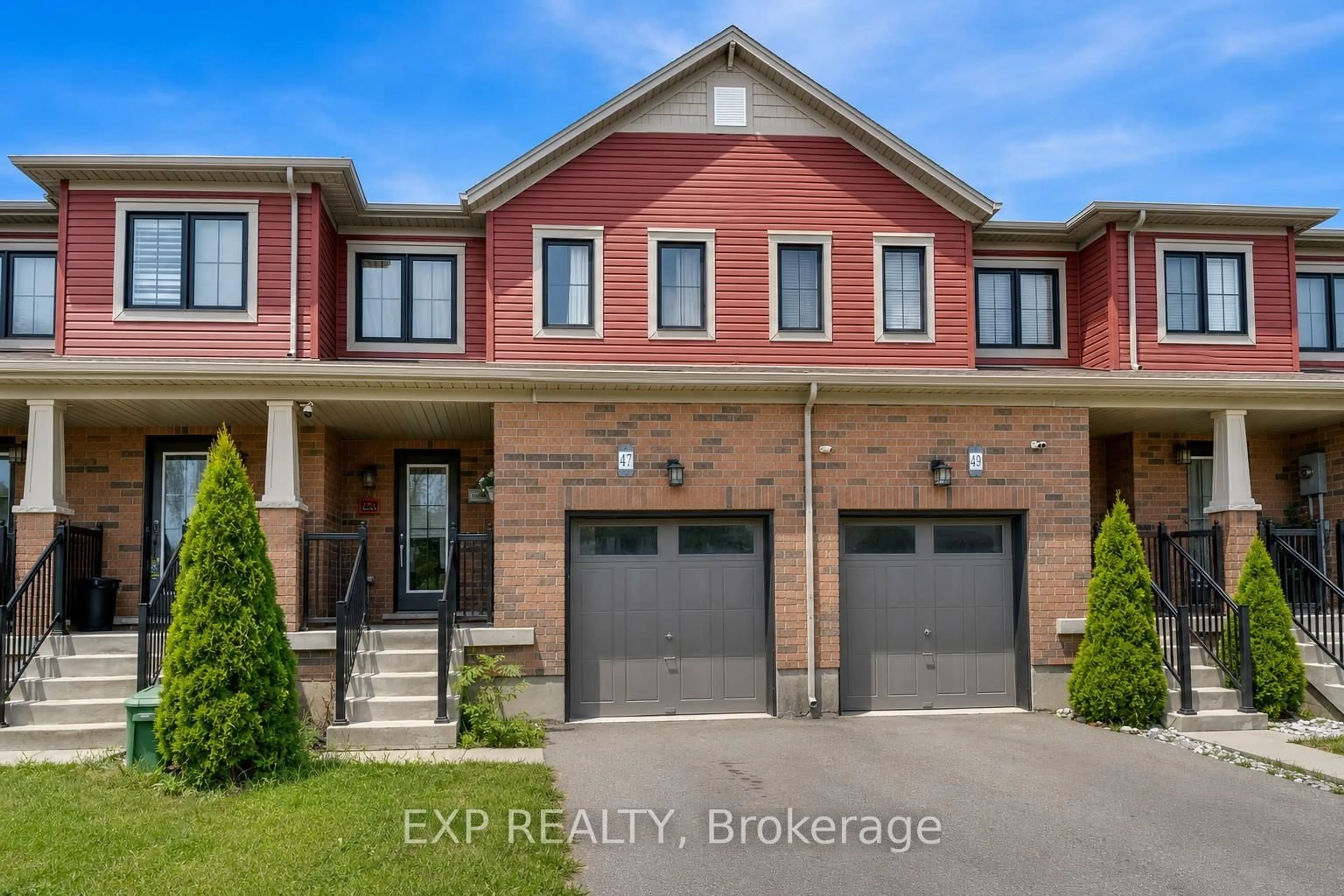Home with brick exterior material, street for 47 Sherway St, Hamilton Ontario L8J 0J3
