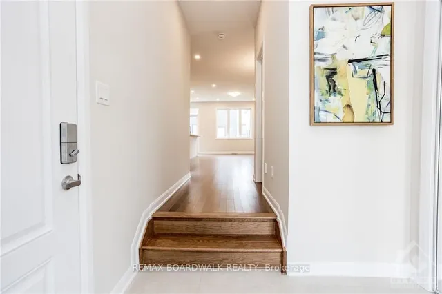 262 TULLAGHAN Hts, Ottawa 5