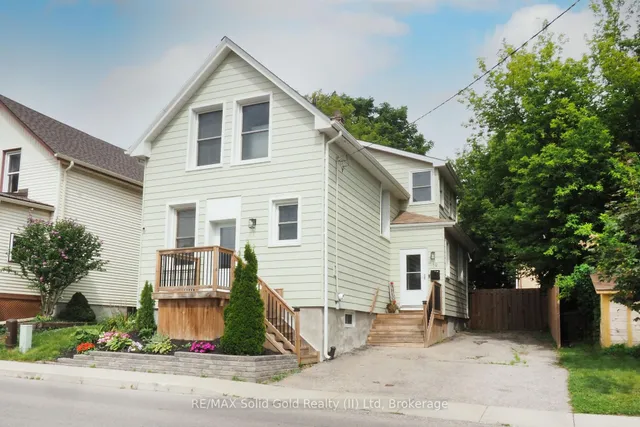 19 Douglas St, Woodstock 2