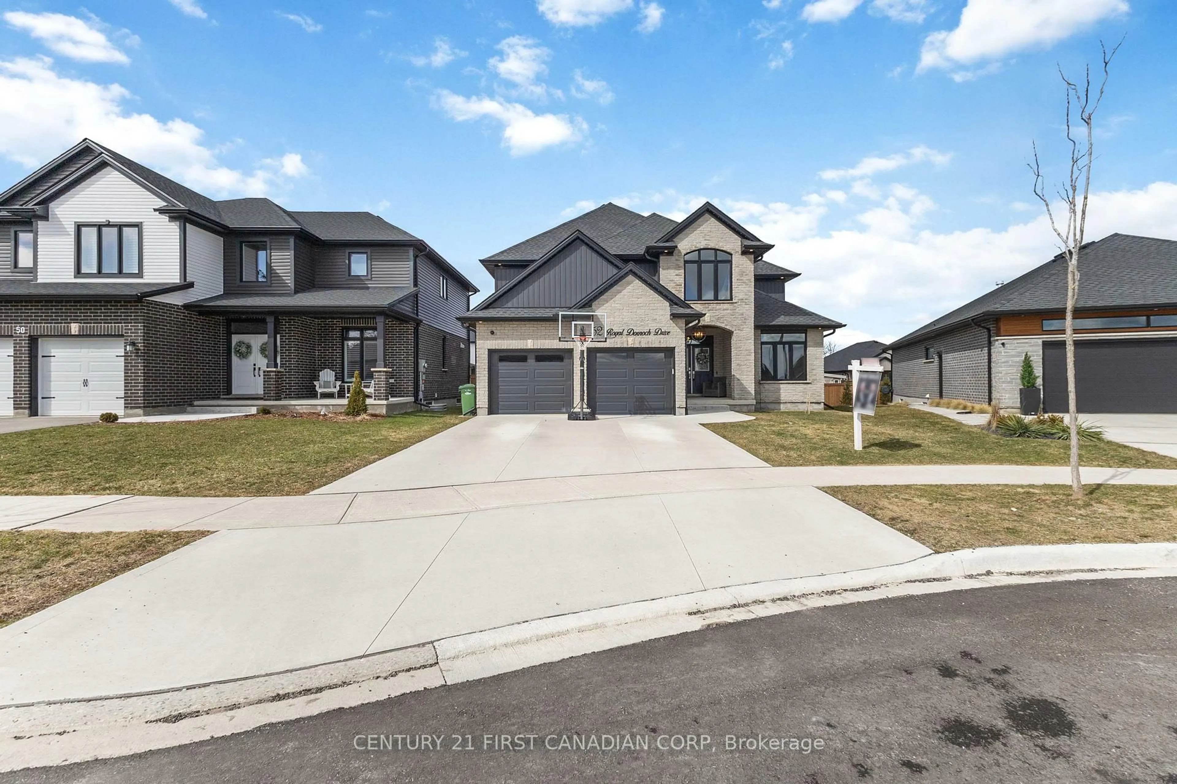 Unknown for 52 Royal Dornoch Dr, St. Thomas Ontario N5R 0K3