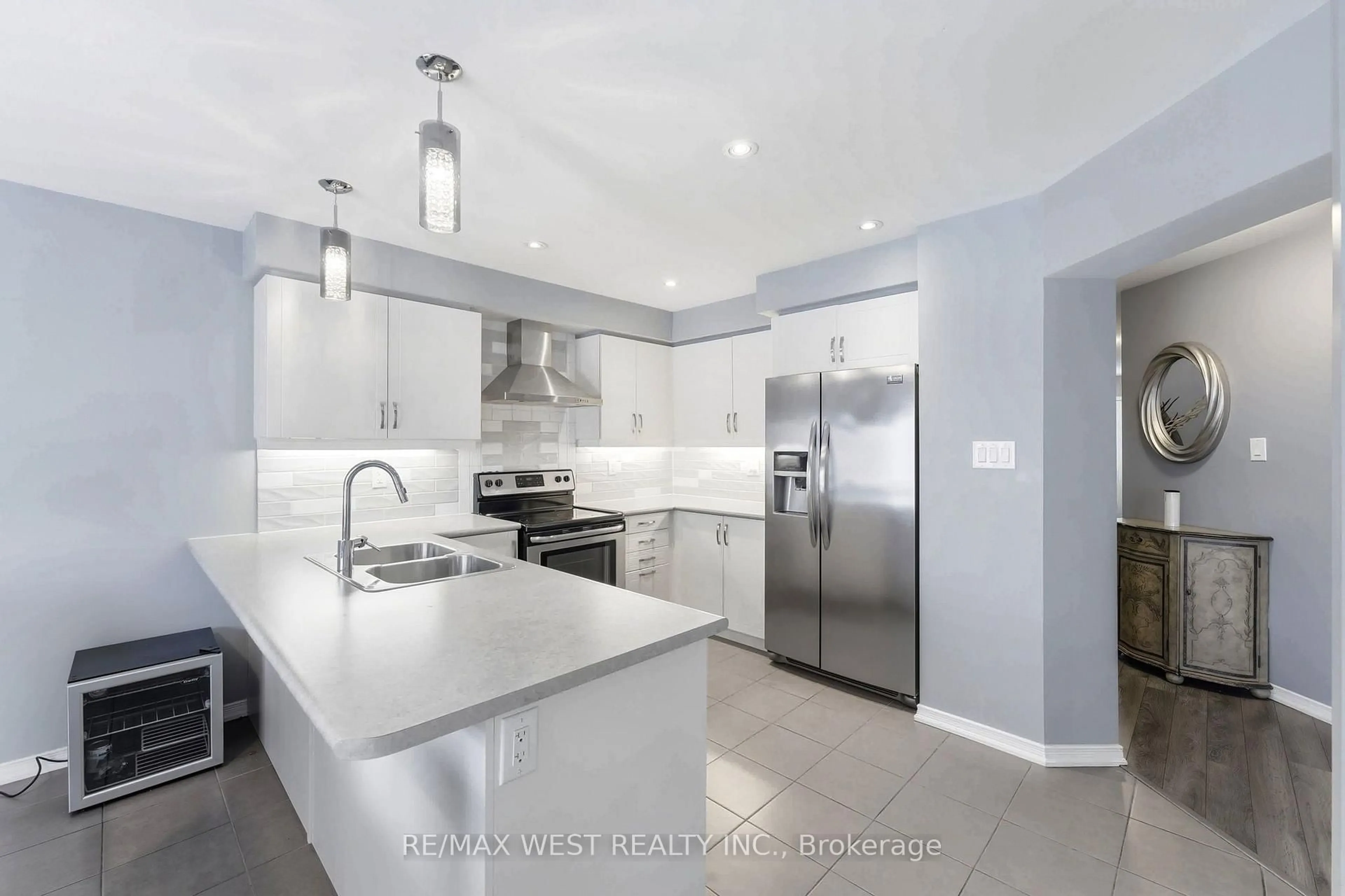 Contemporary kitchen, ceramic/tile floor for 234 Voyager Pass, Hamilton Ontario L0R 1C0