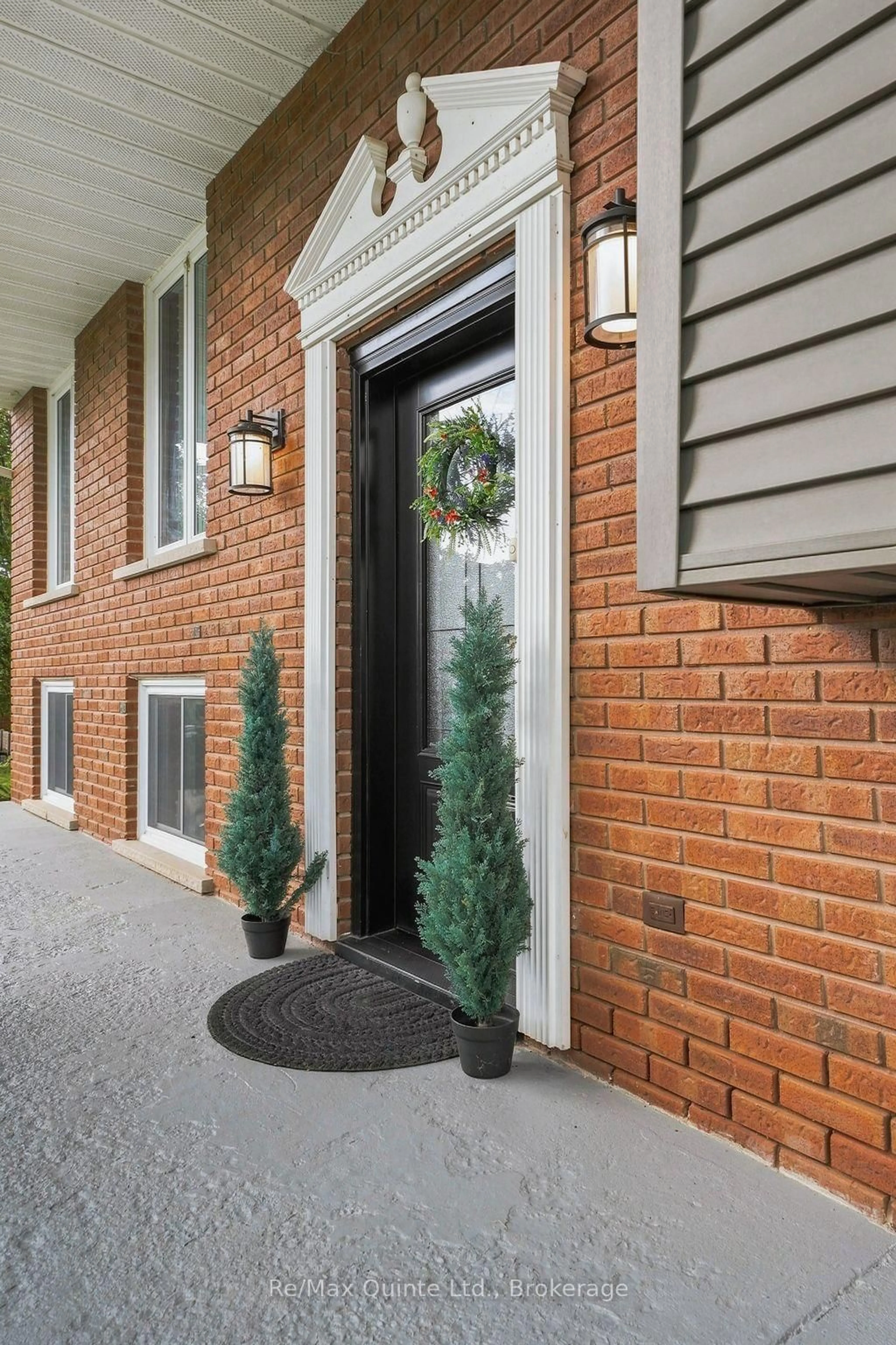 Home with brick exterior material, street for 147 Jeffrey Dr, Trenton Ontario K8V 5P8