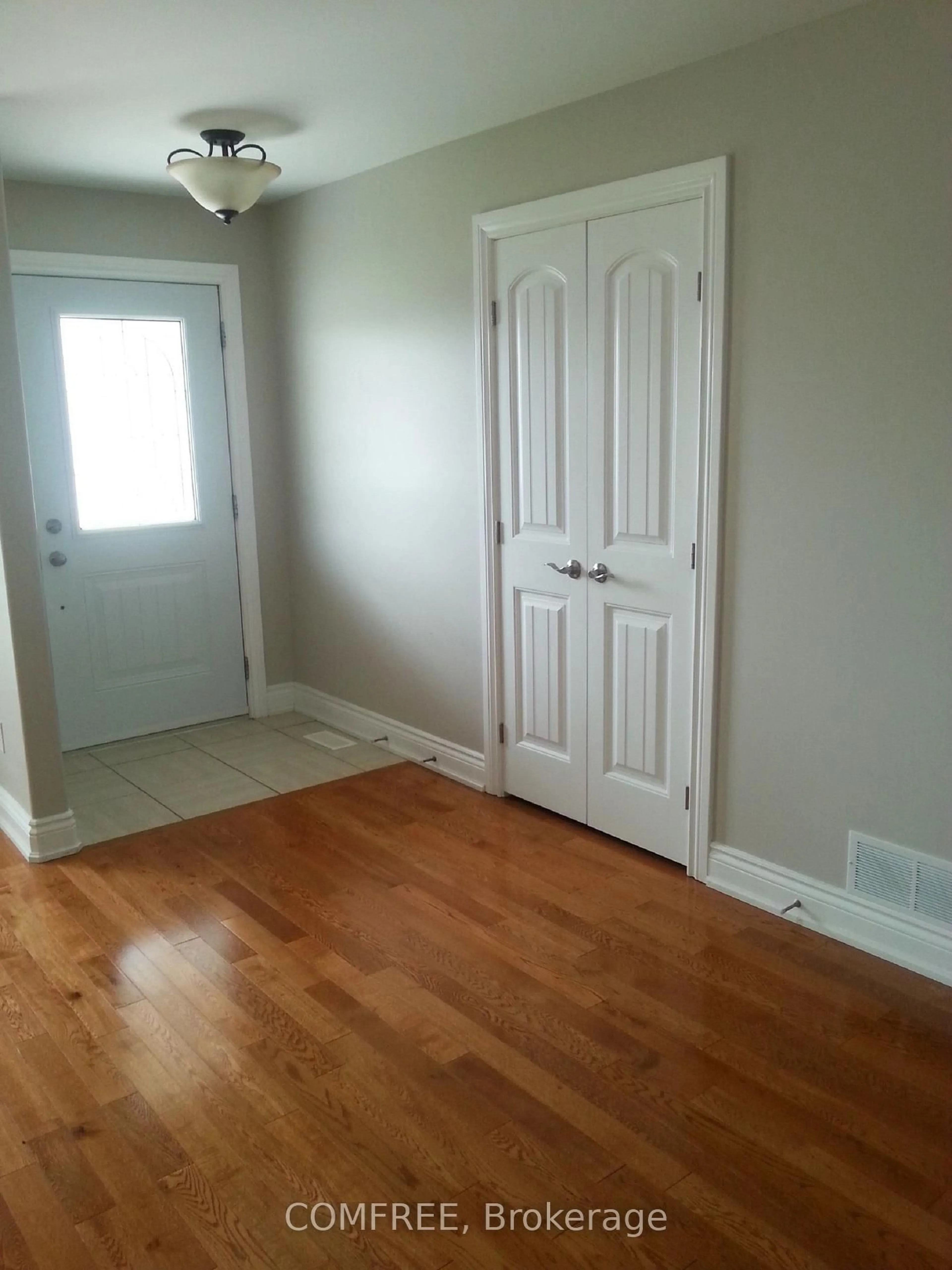 Unknown for 703 Aberdeen St, Renfrew Ontario K7V 0A3