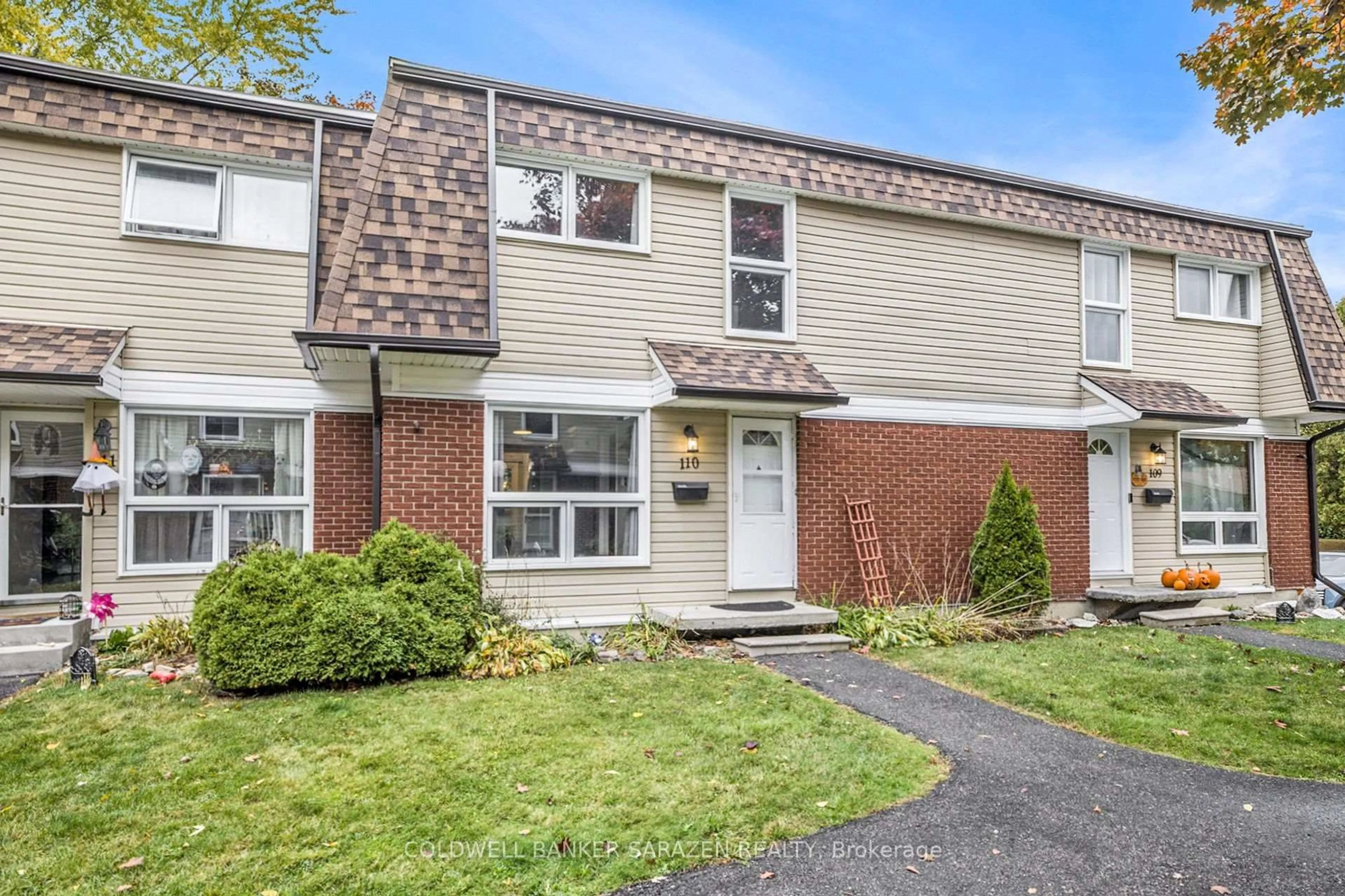 Home with vinyl exterior material, street for 110 Rutherford Crt, Ottawa Ontario K2K 1N5