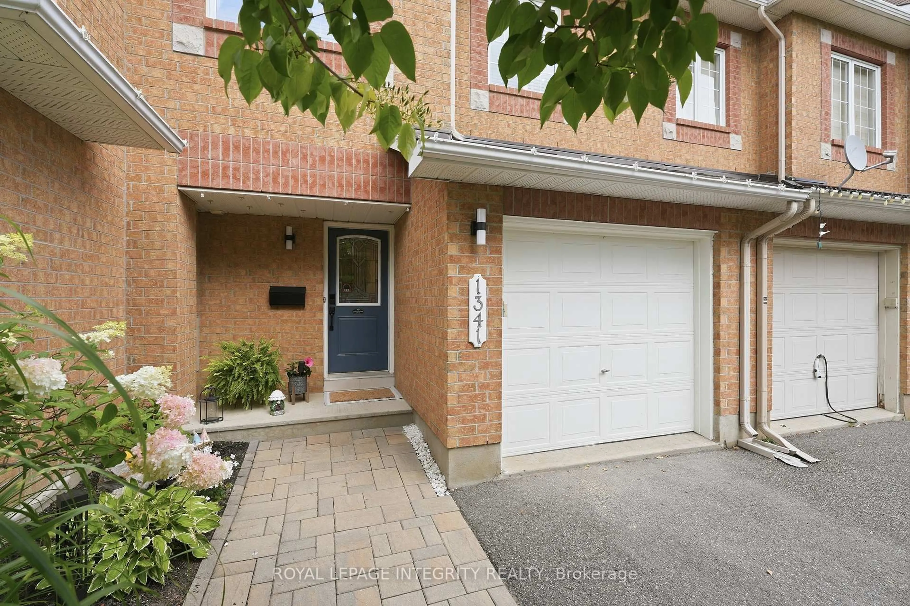 Unknown for 1341 Halton Terr, Ottawa Ontario K2K 3J2