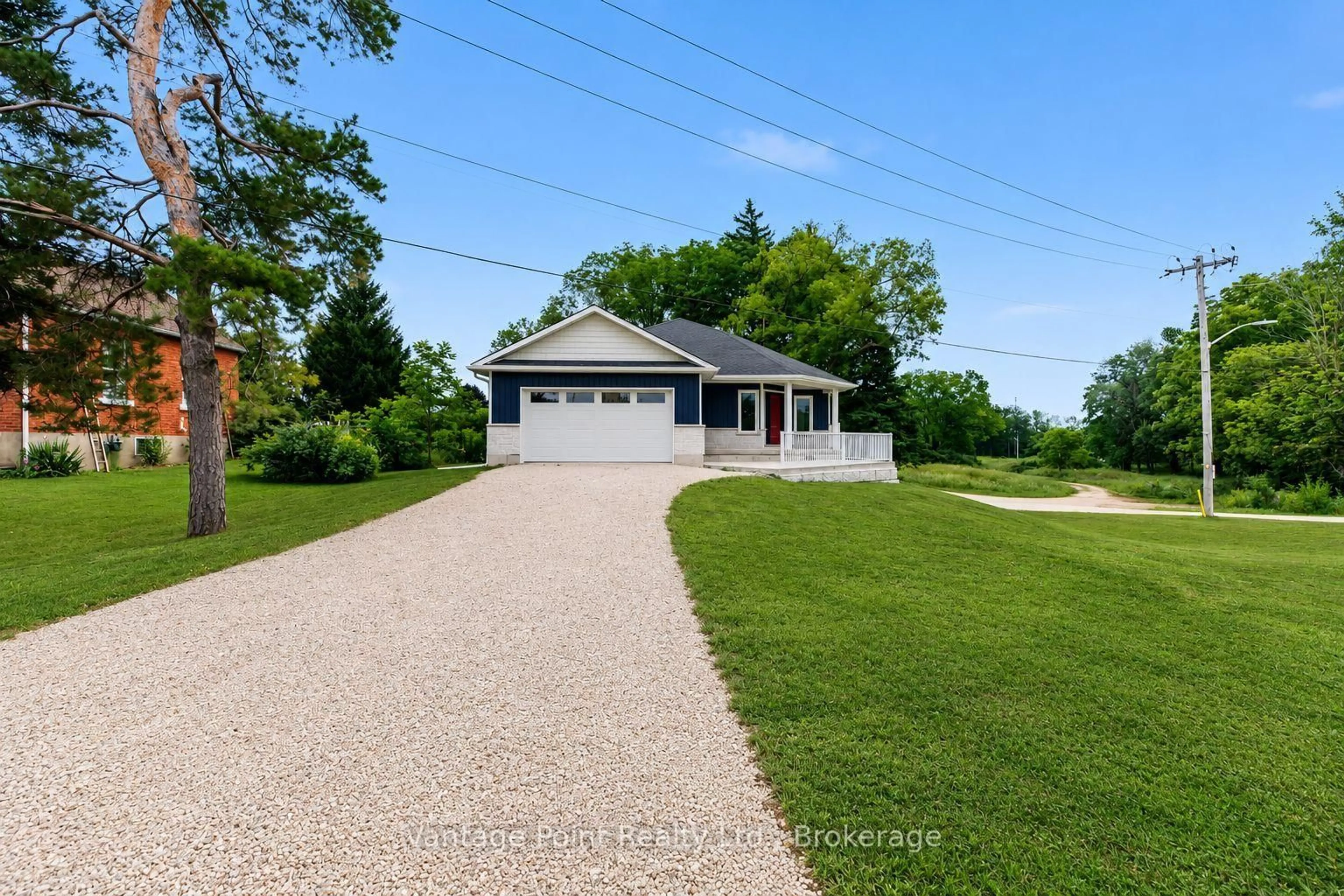 A pic from outside/outdoor area/front of a property/back of a property/a pic from drone, unknown for 307 1st Ave, Arran-Elderslie Ontario N0G 1L0