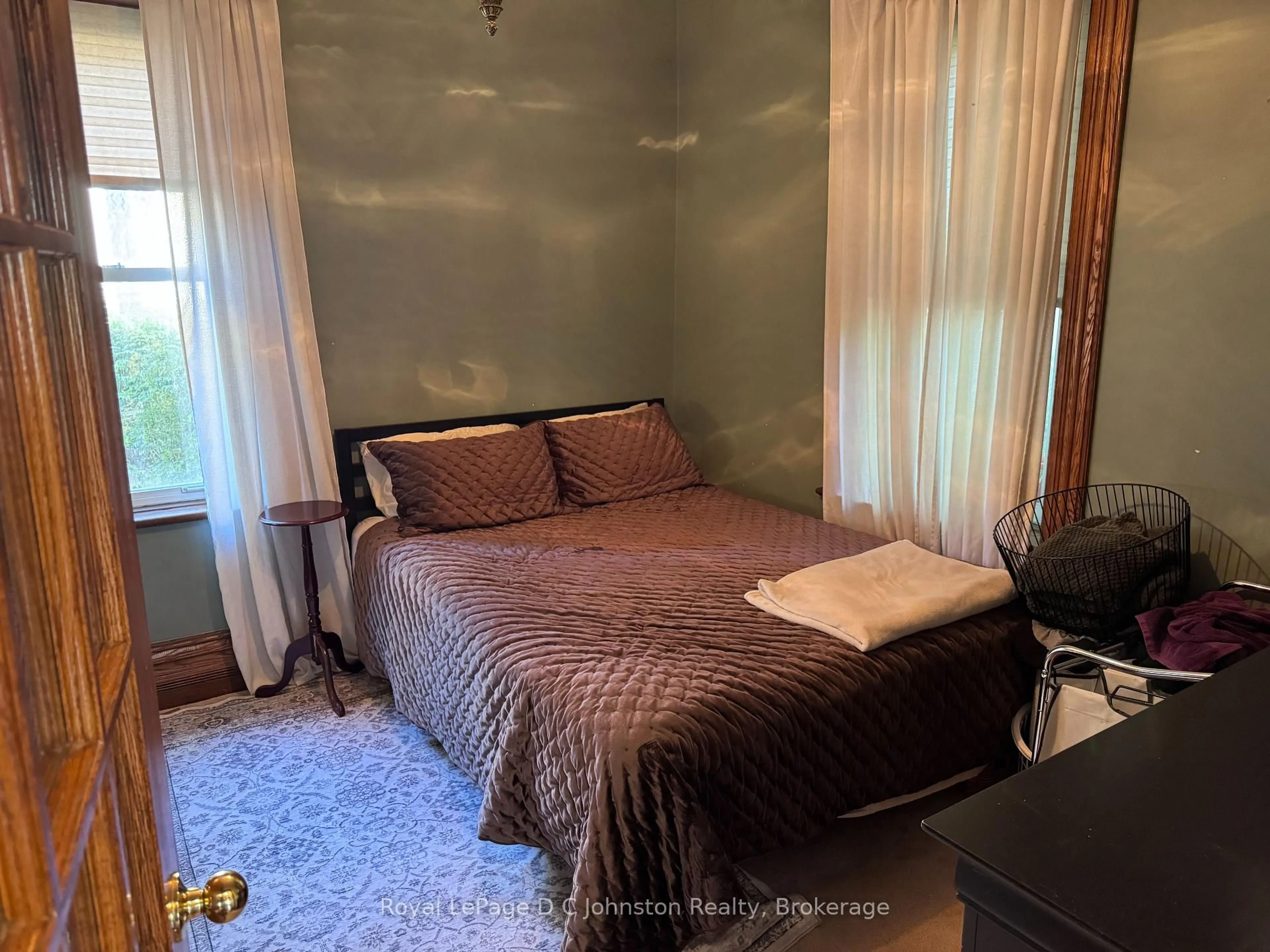 Bedroom with bed, unknown for 43 Albert St, Saugeen Shores Ontario N0H 2L0