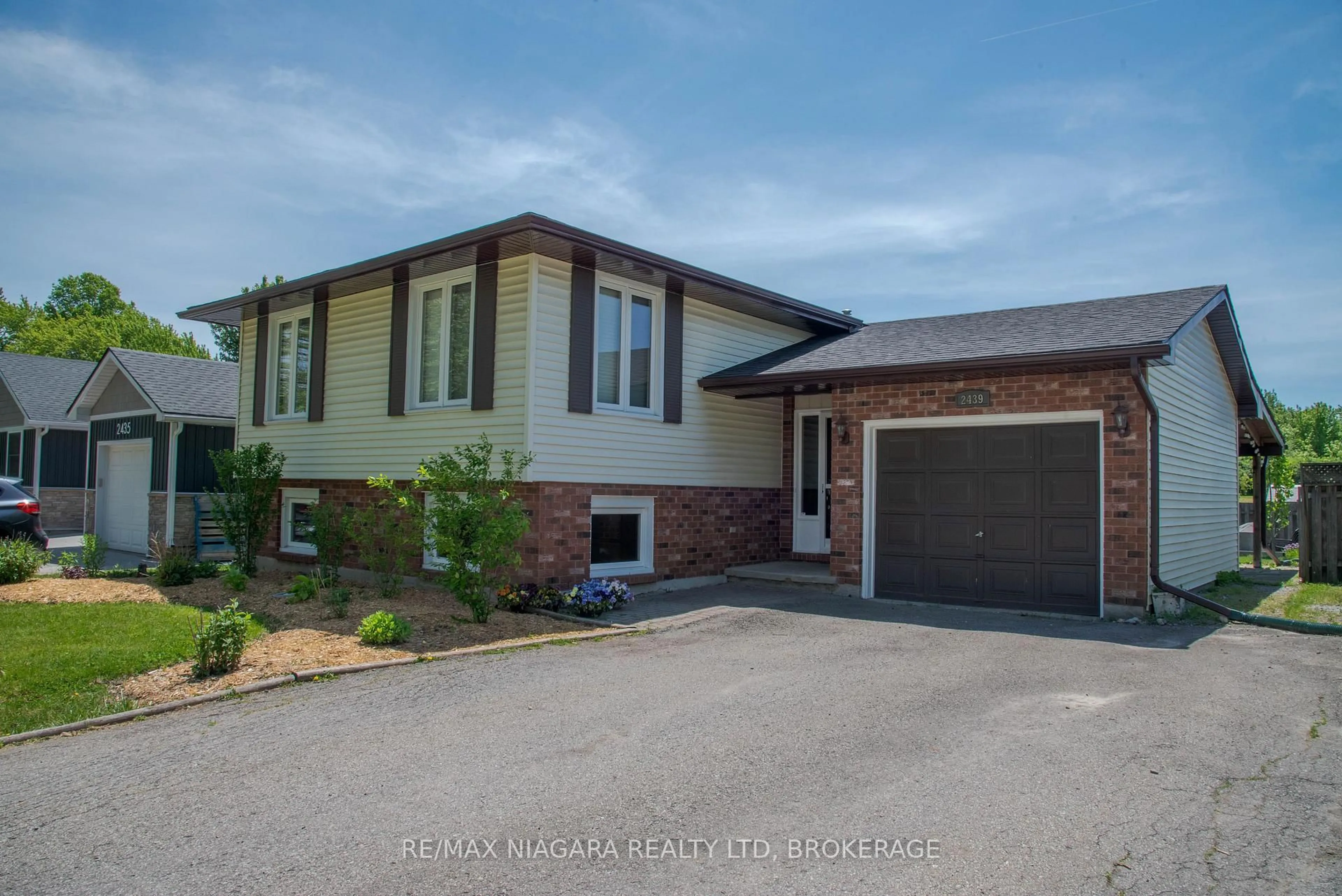 Unknown for 2439 CORAL Ave, Fort Erie Ontario L0S 1S0