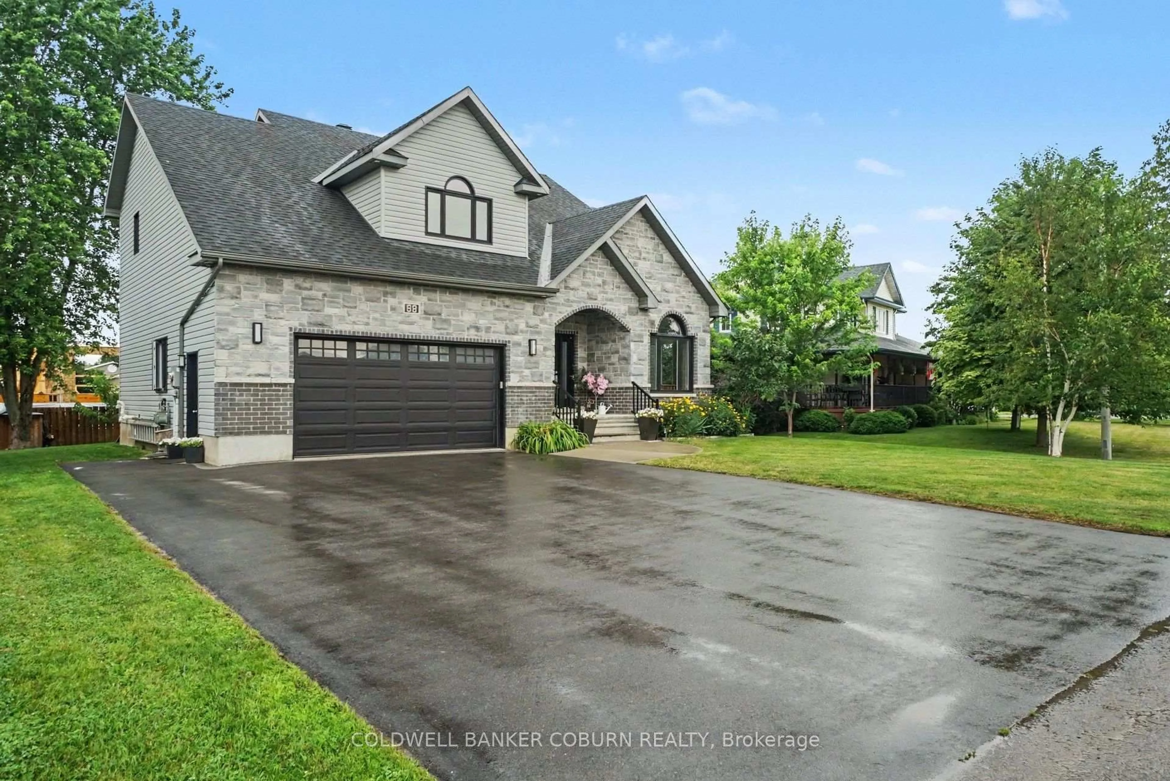 Home with brick exterior material, street for 88 Tabitha Cres, North Dundas Ontario K0C 1H0