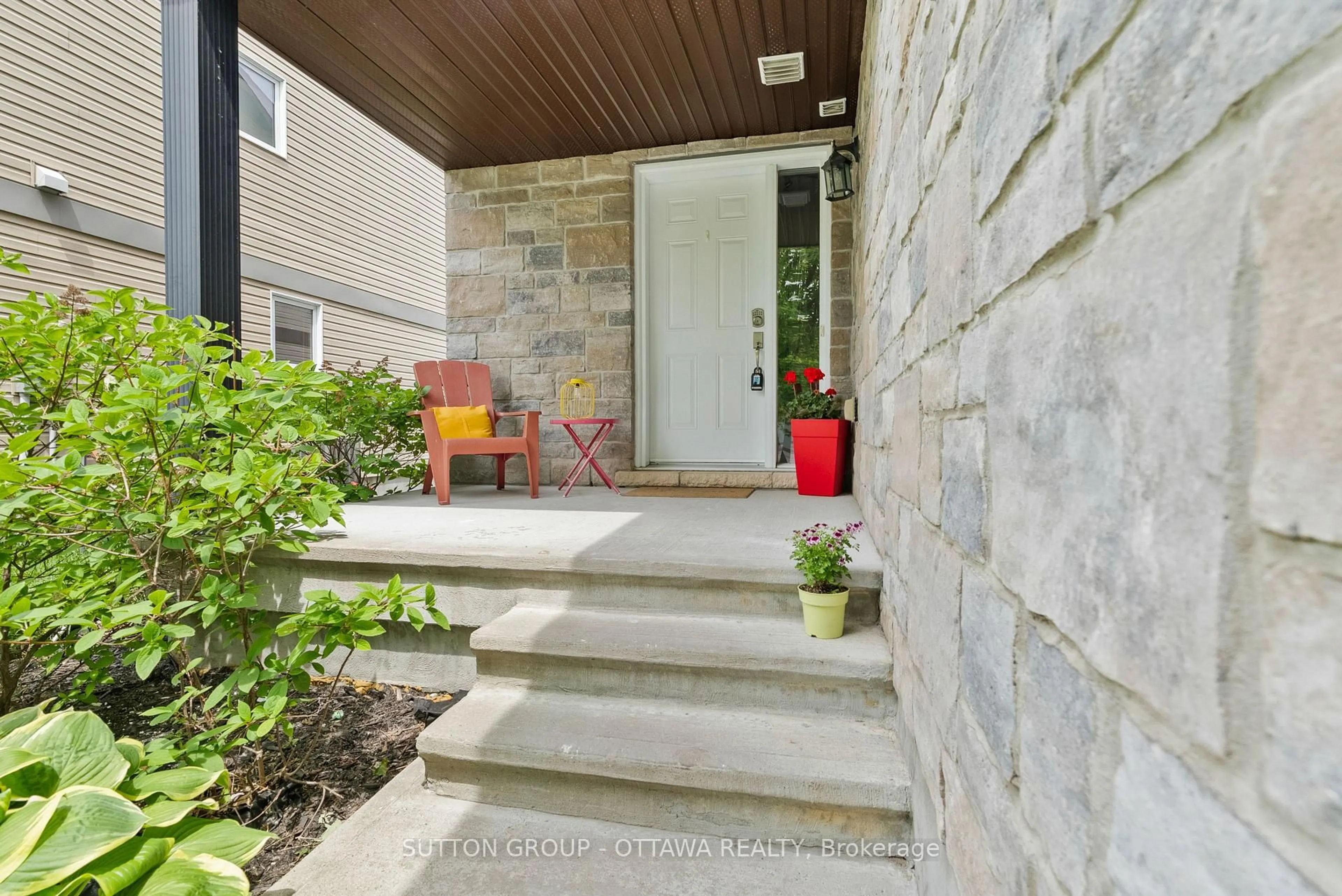 Unknown for 84 NATHALIE St, Clarence-Rockland Ontario K4K 0J3