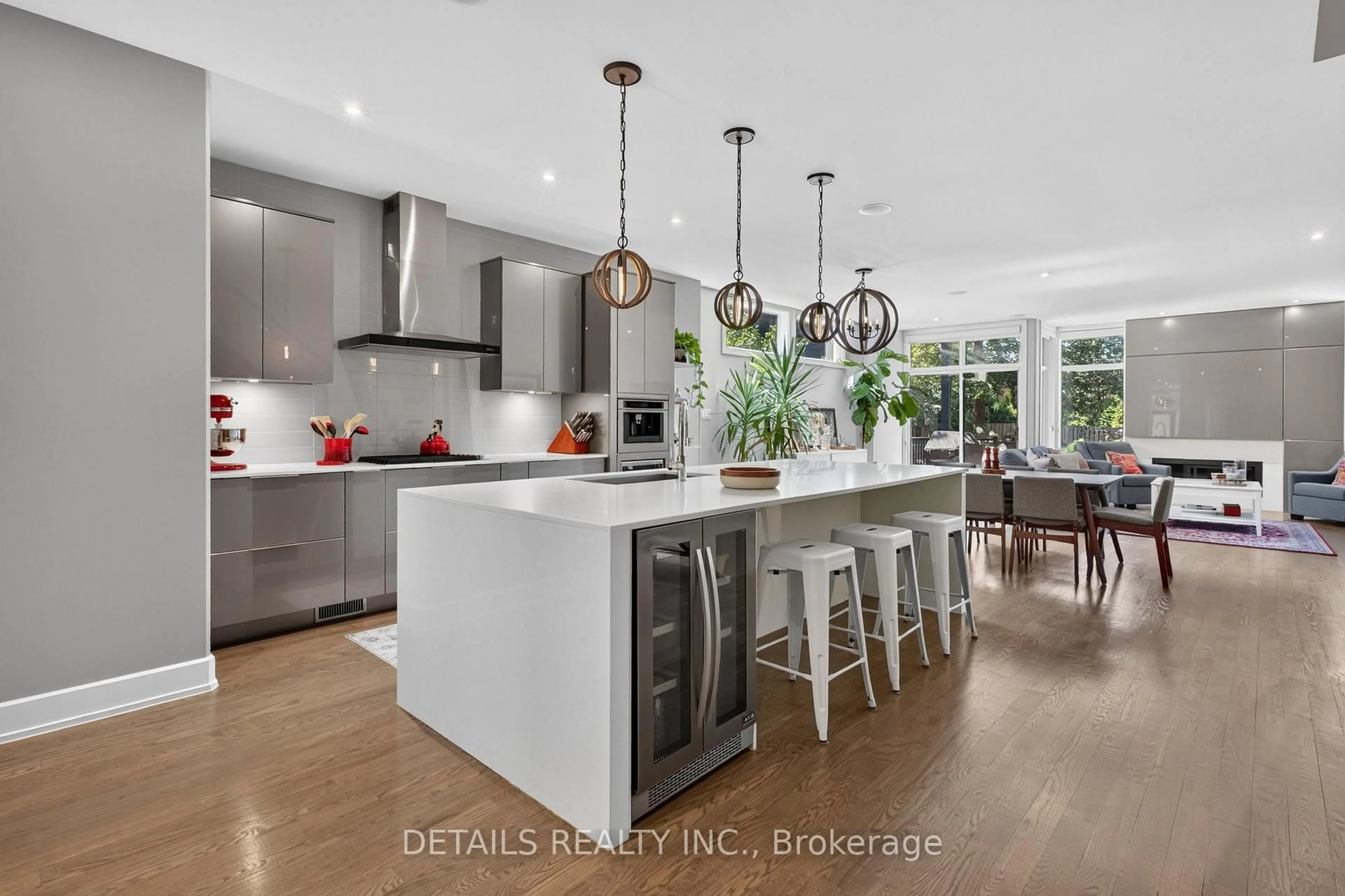 Open concept kitchen, unknown for 296 Kirchoffer Ave, Ottawa Ontario K2A 1Y2