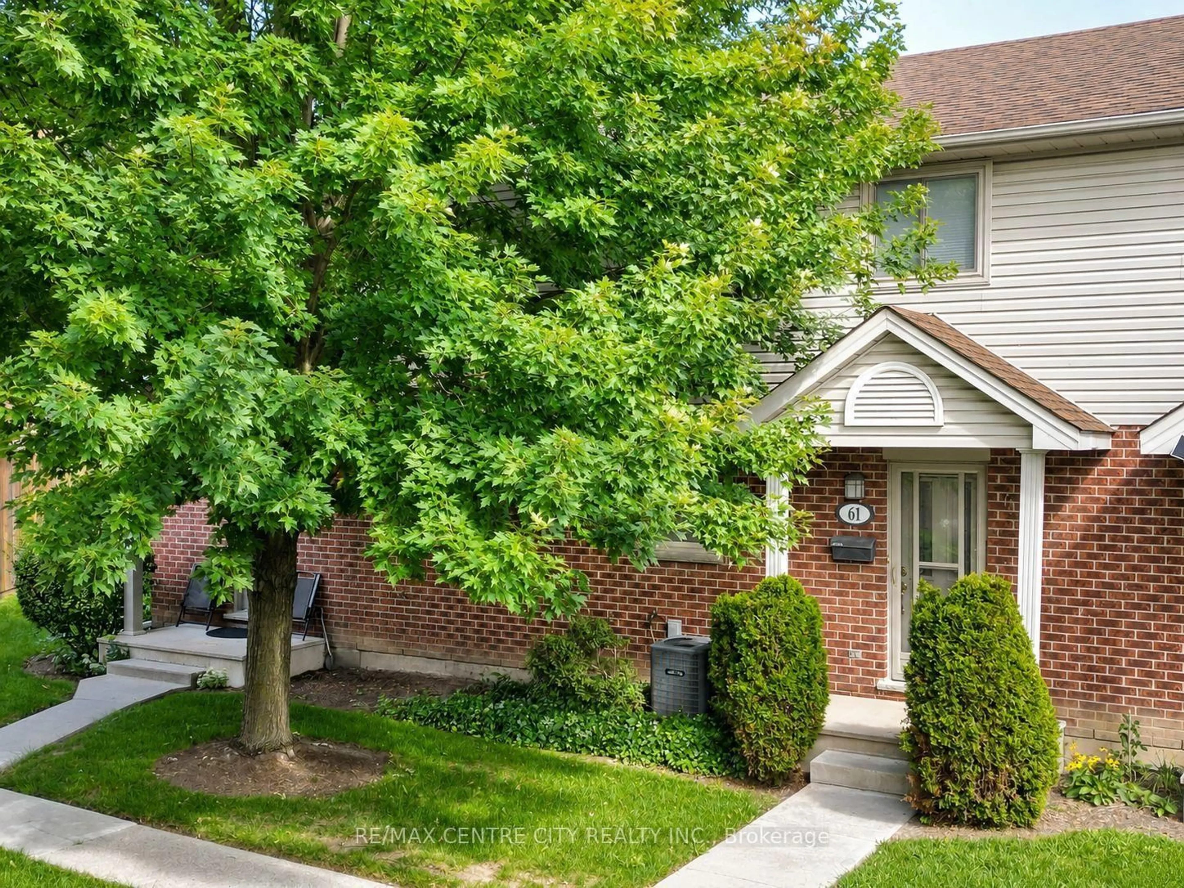 Home with brick exterior material, street for 511 Admiral Dr #61, London East Ontario N5V 4R4