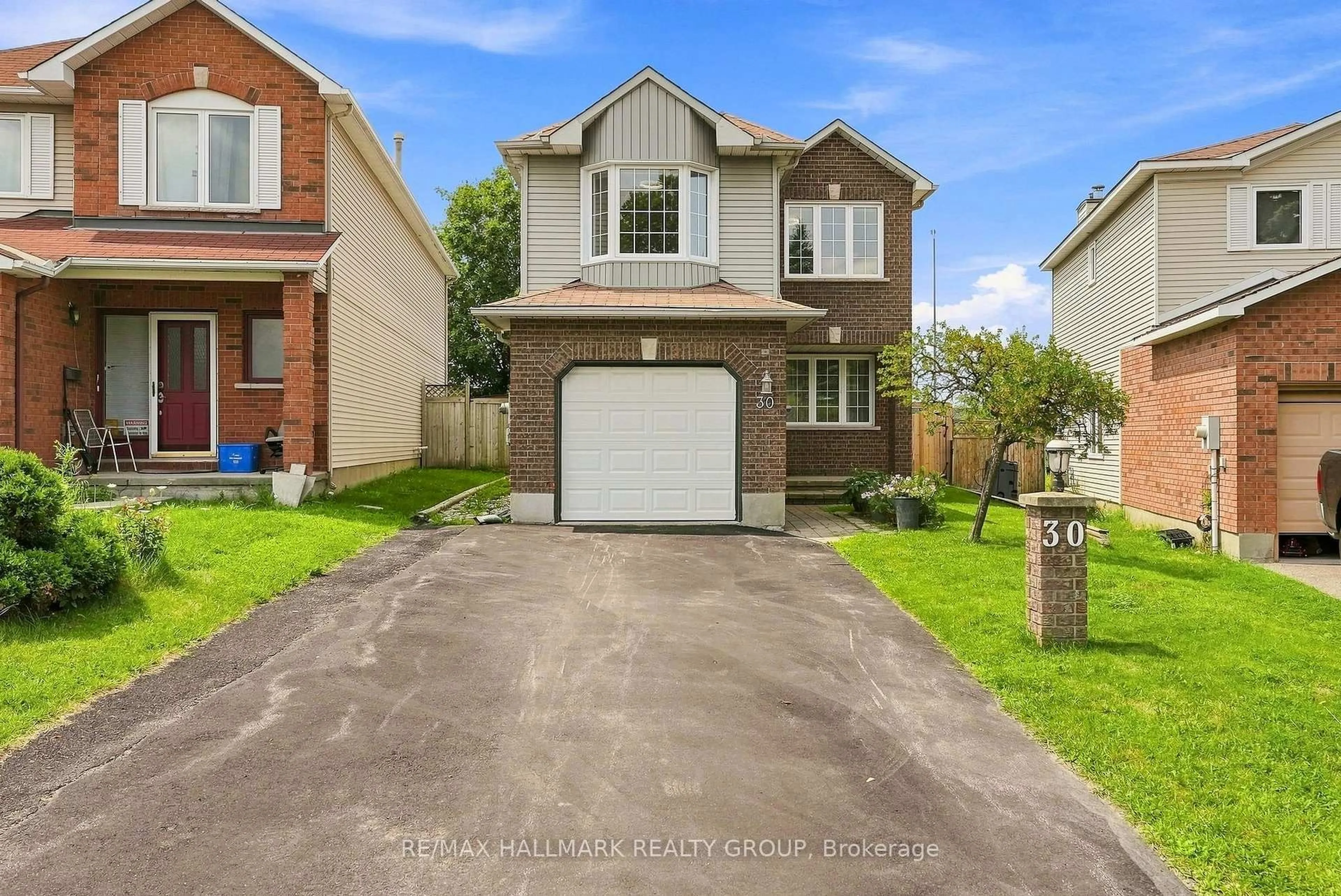 Unknown for 30 Rowe Dr, Kanata Ontario K2L 3Y3