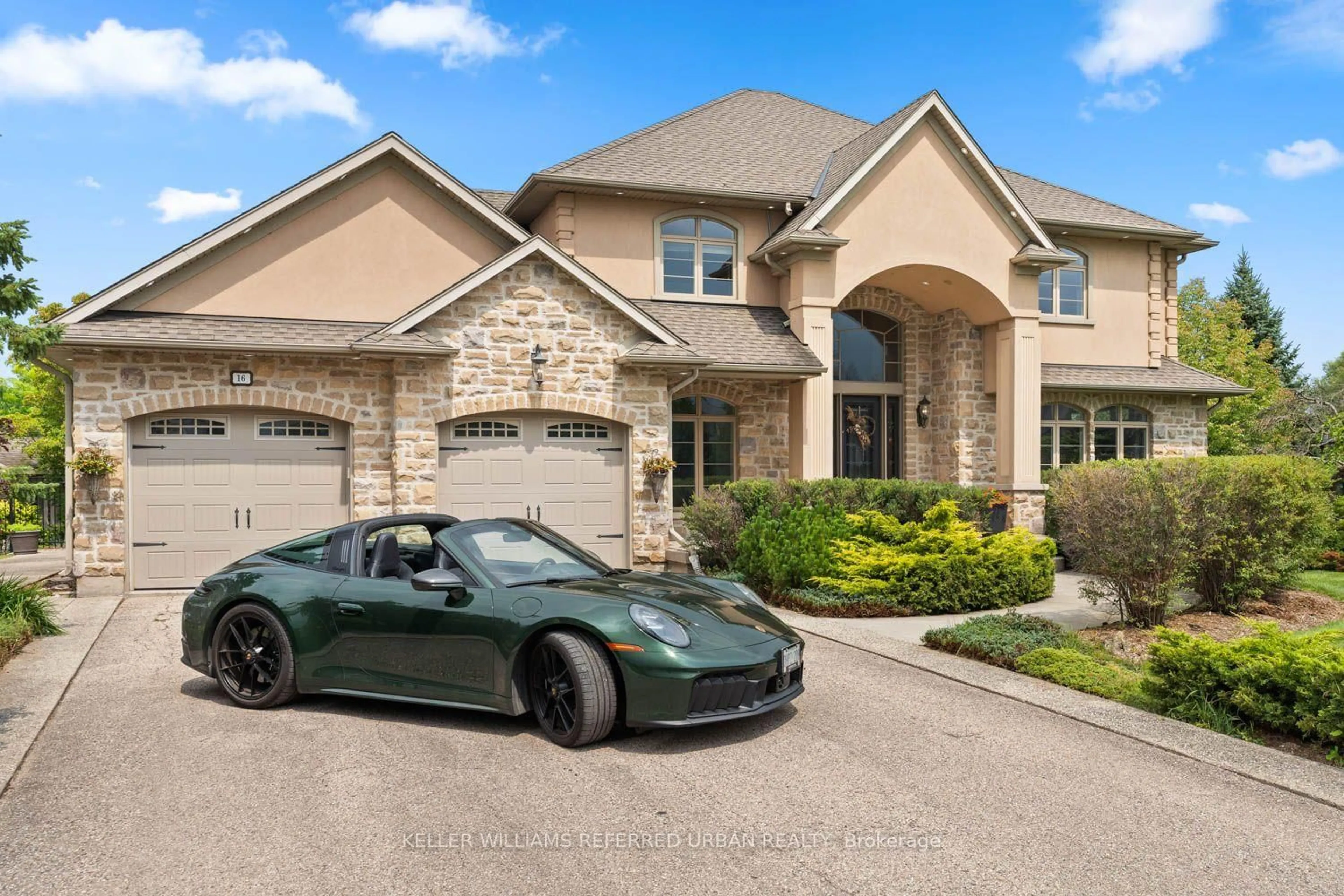 Home with brick exterior material, street for 16 Seifert Crt, Puslinch Ontario N3C 2V4