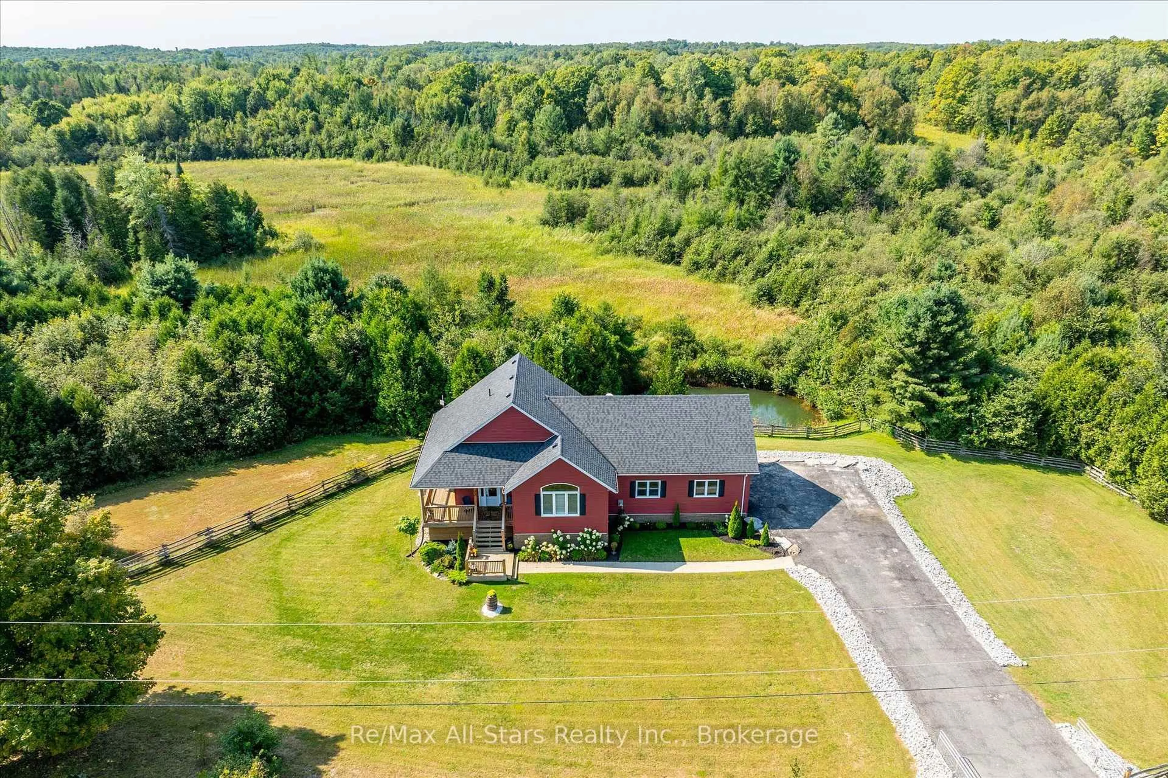 A pic from outside/outdoor area/front of a property/back of a property/a pic from drone, unknown for 299 Barry Rd, Madoc Ontario K0K 2K0