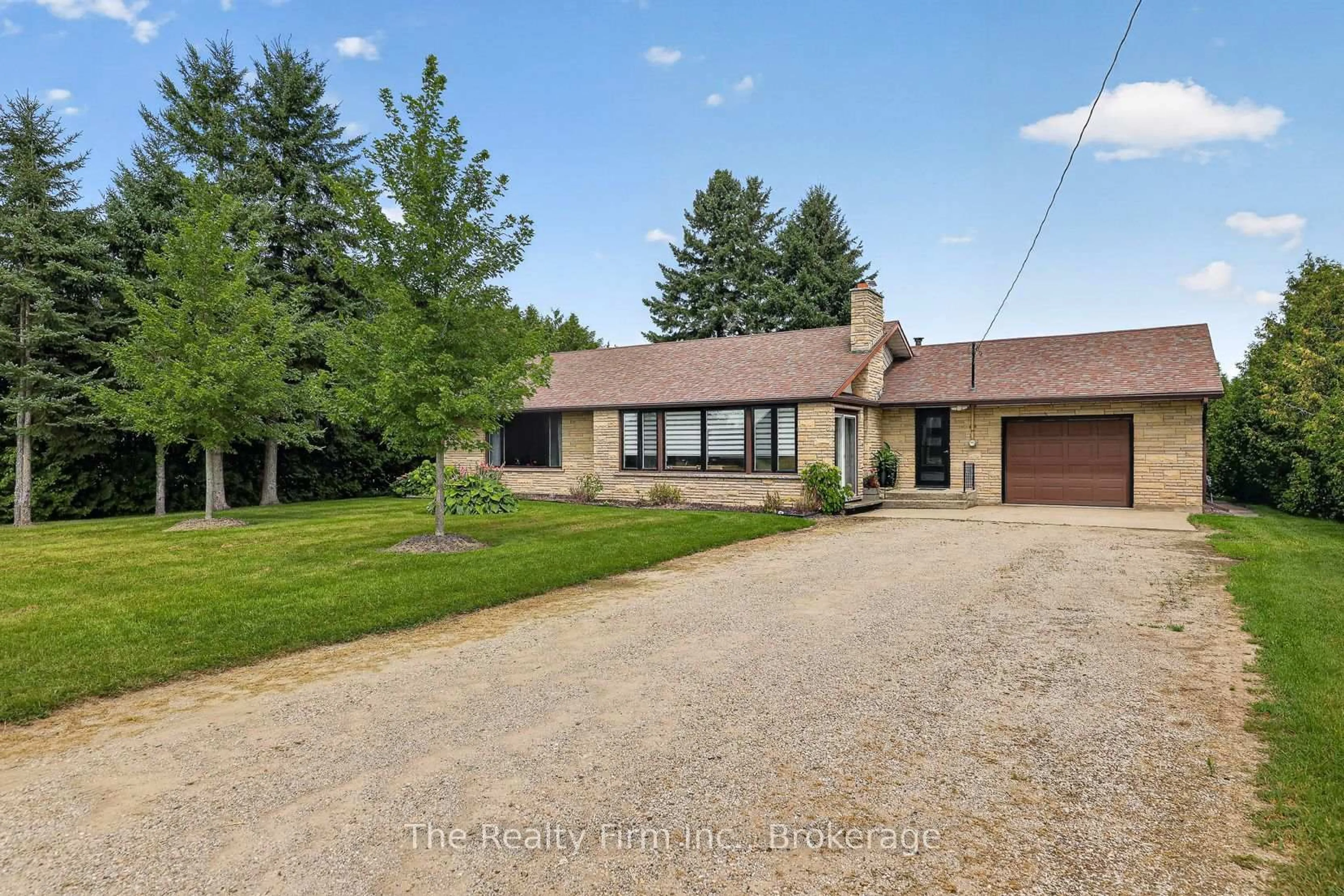 A pic from outside/outdoor area/front of a property/back of a property/a pic from drone, street for 93 Windham Road 3 Rd, Norfolk Ontario N0J 1P0