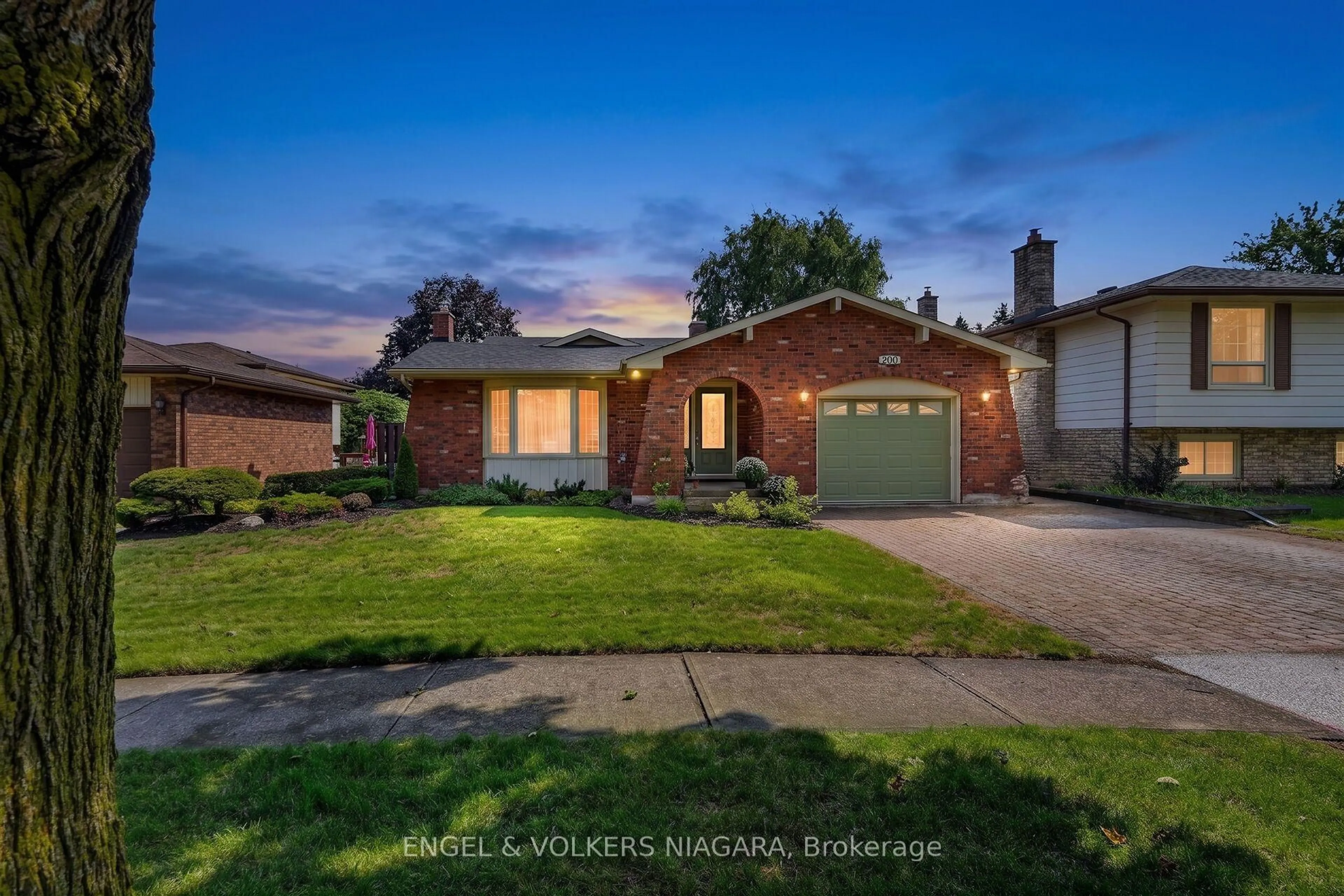 Home with brick exterior material, street for 7380 Green Boughs Rd, Niagara Falls Ontario L2J 4C2
