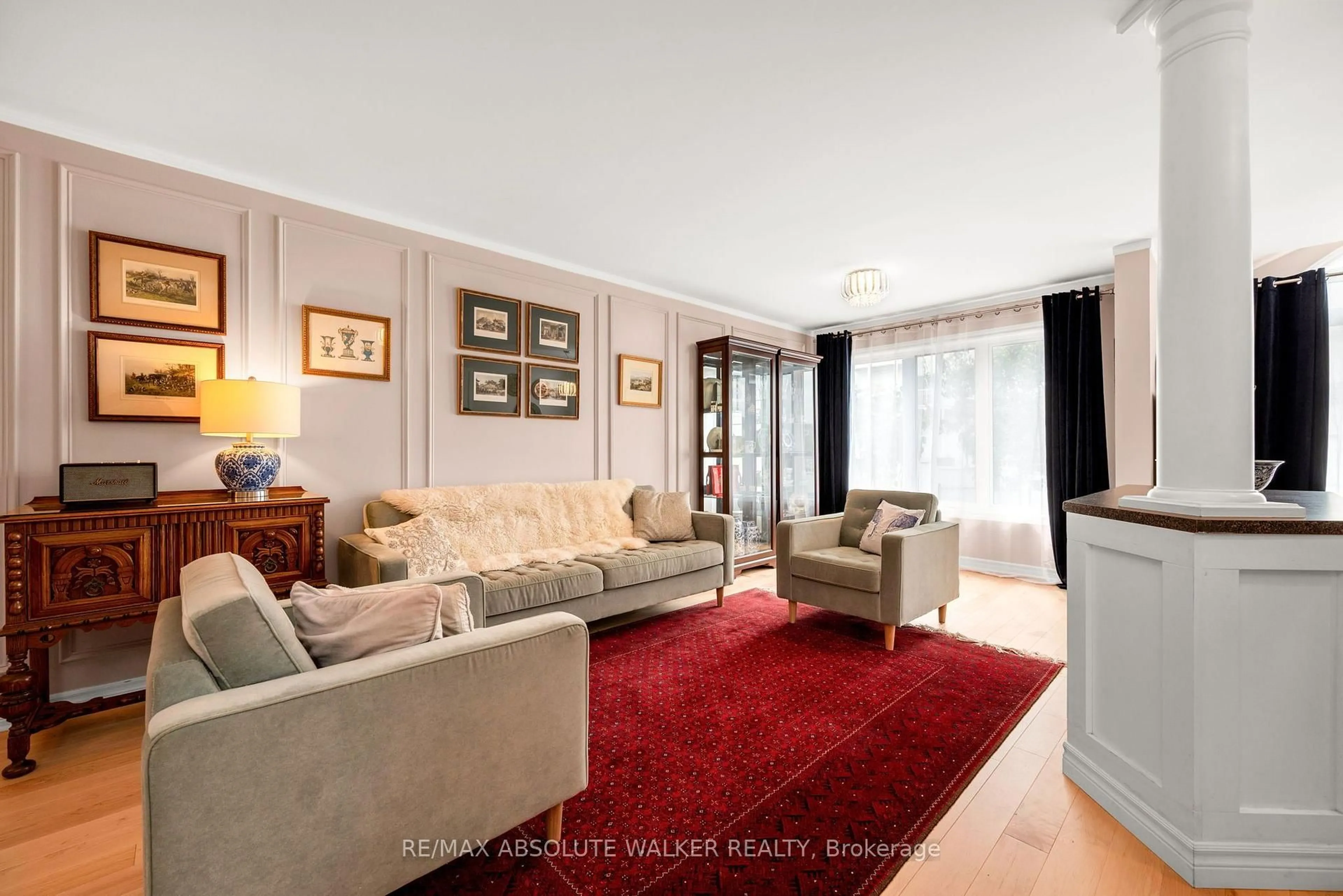 Living room with furniture, unknown for 446 Goldenbrook Way, Ottawa Ontario K4A 0J8