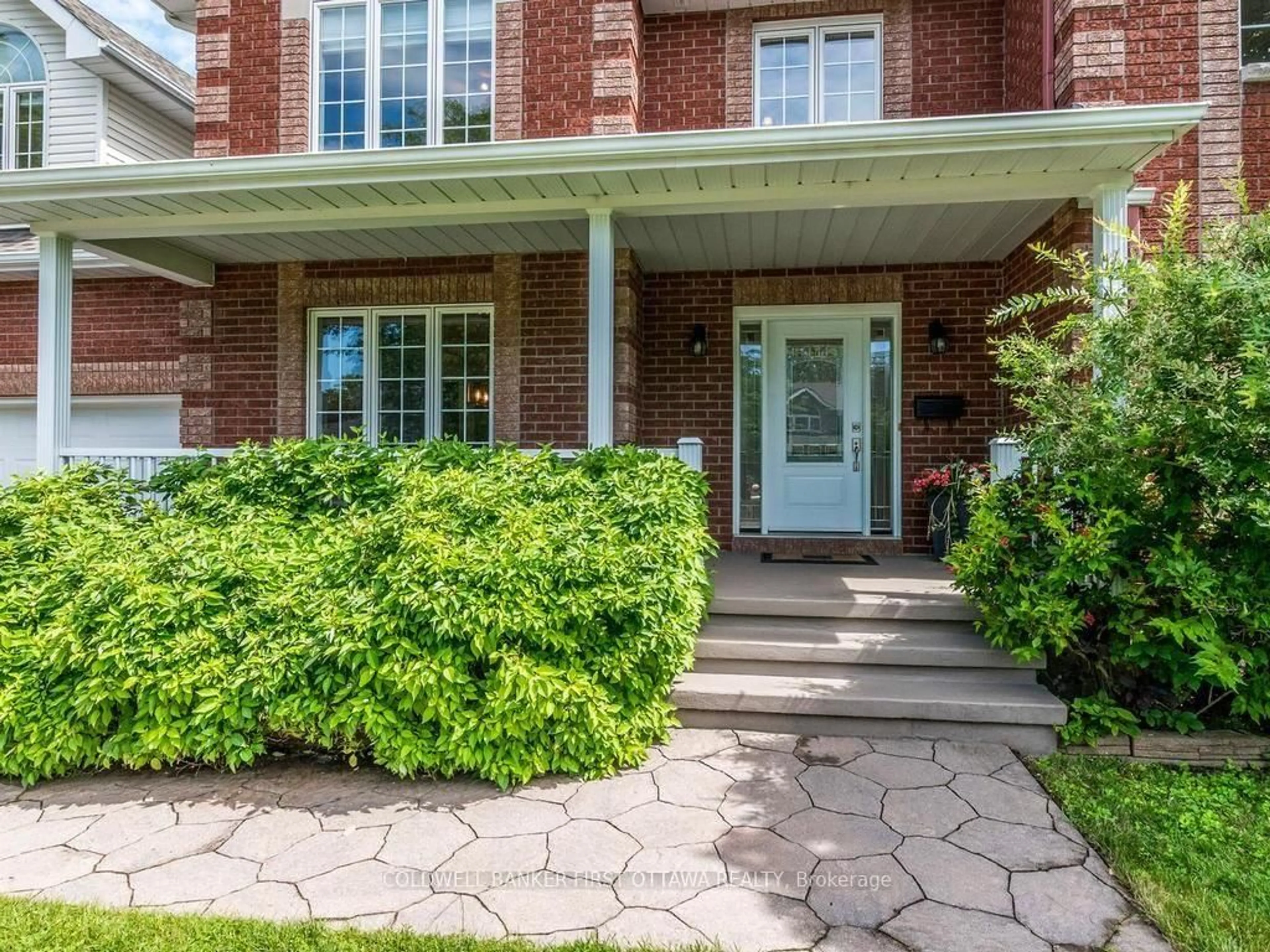 Unknown for 5 Hearn Cres, Stittsville Ontario K2S 1R7