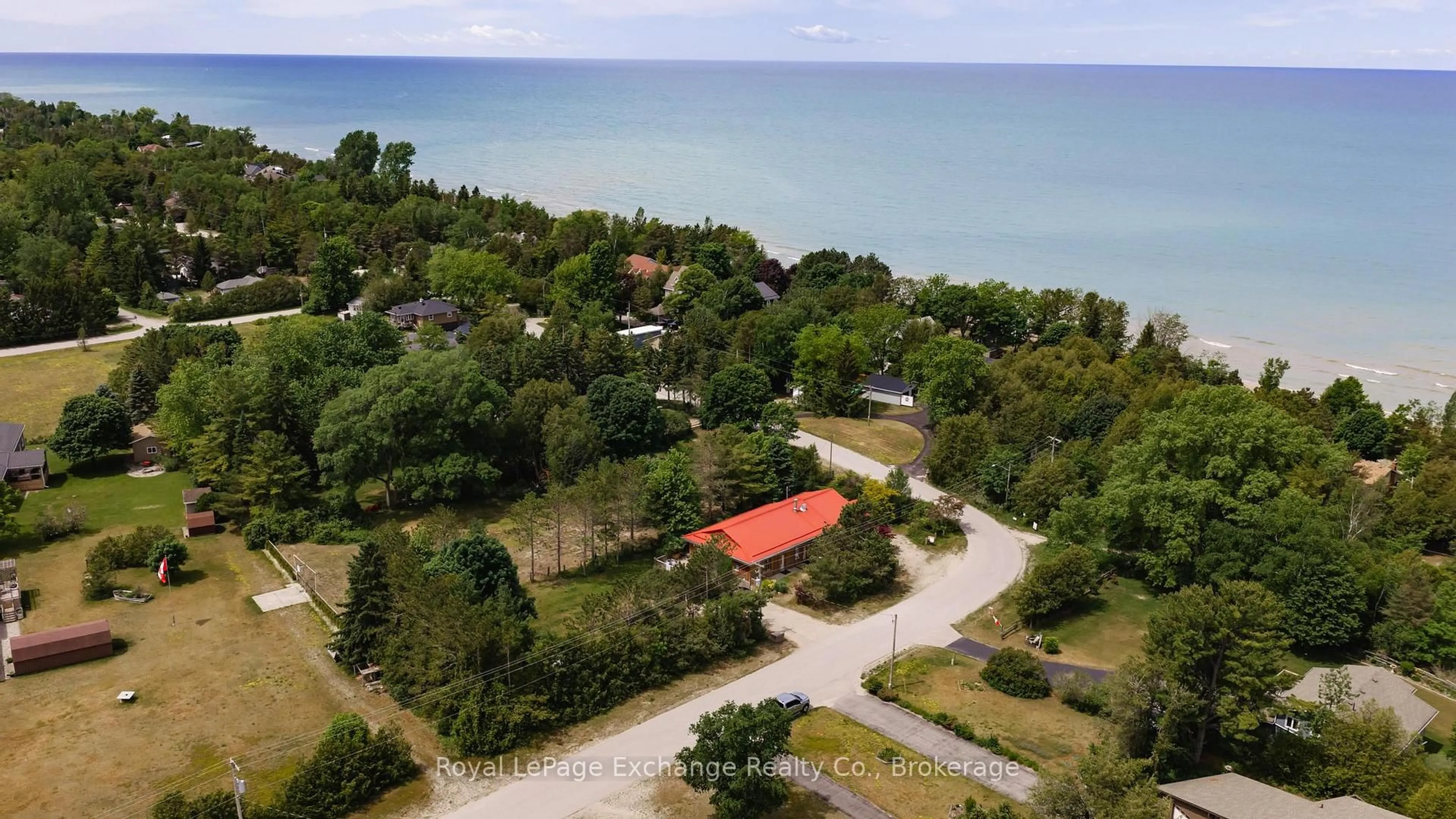 A pic from outside/outdoor area/front of a property/back of a property/a pic from drone, water/lake/river/ocean view for 141 Bell Dr, Huron-Kinloss Ontario N2Z 2X3