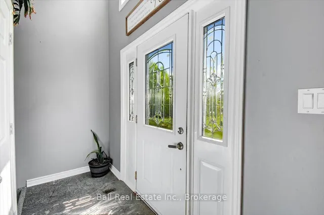 1696 County Road 504 Rd, North Kawartha 4