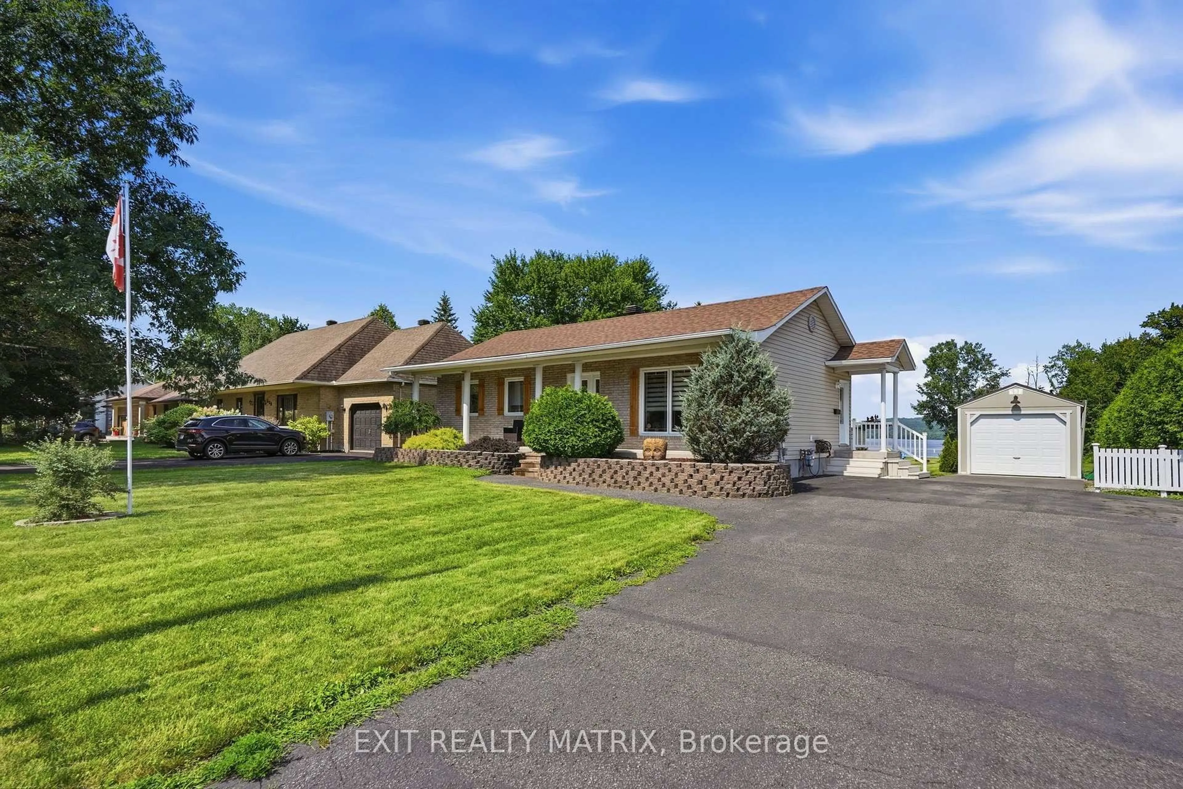A pic from outside/outdoor area/front of a property/back of a property/a pic from drone, water/lake/river/ocean view for 554 Front Rd, Champlain Ontario K0B 1K0