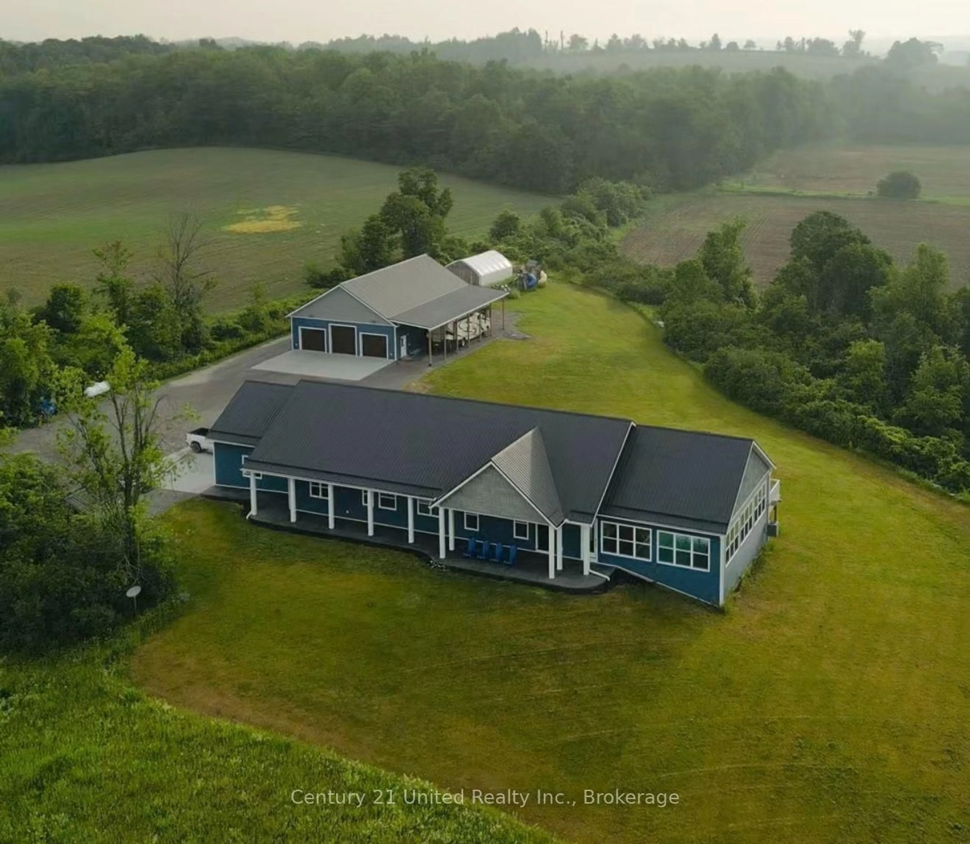 A pic from outside/outdoor area/front of a property/back of a property/a pic from drone, building for 1717 Asphodel 10th Line, Asphodel-Norwood Ontario K0L 2V0