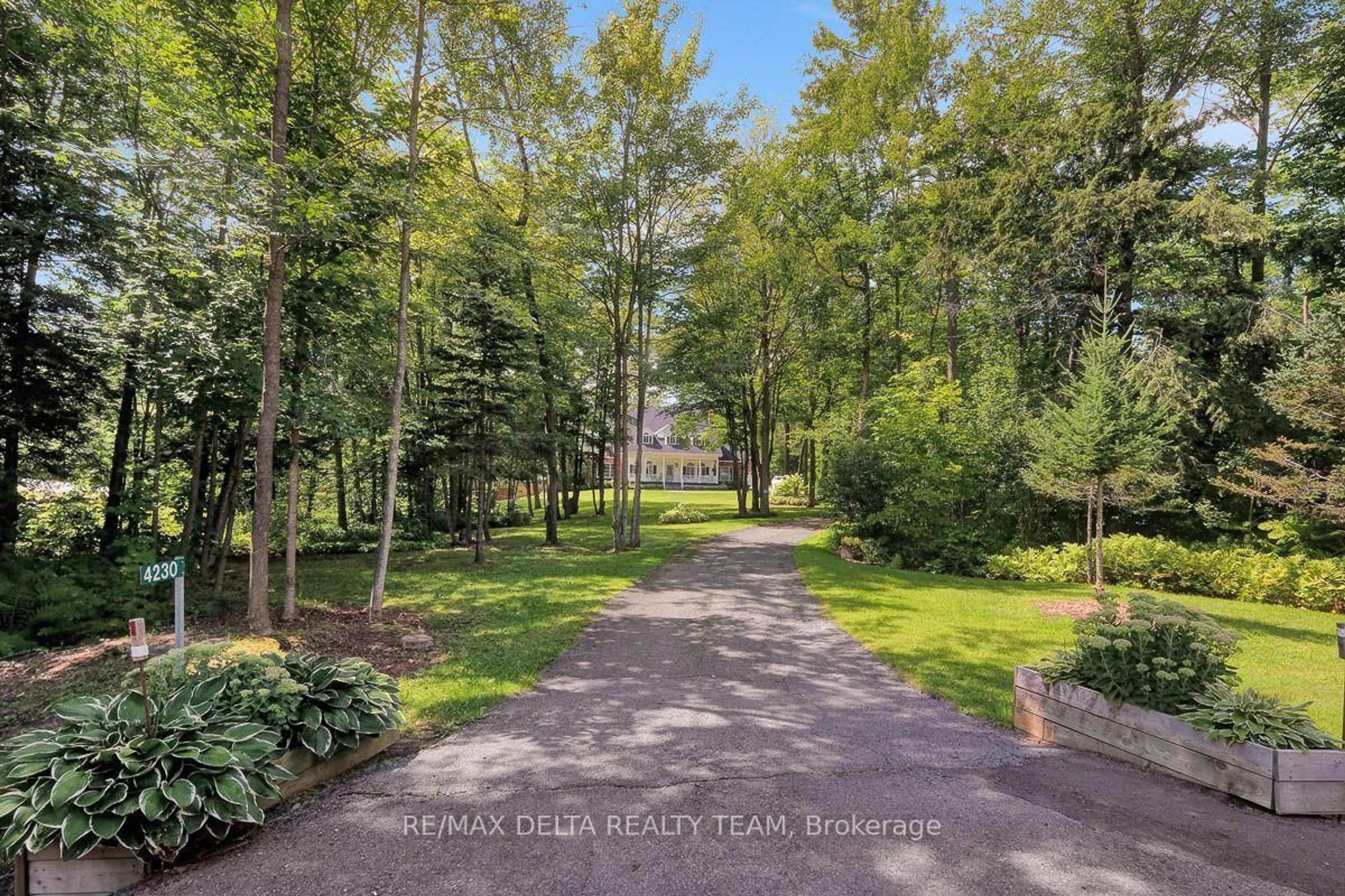 A pic from outside/outdoor area/front of a property/back of a property/a pic from drone, forest/trees view for 4230 Boundary Rd, Carlsbad Springs Ontario K0A 1K0