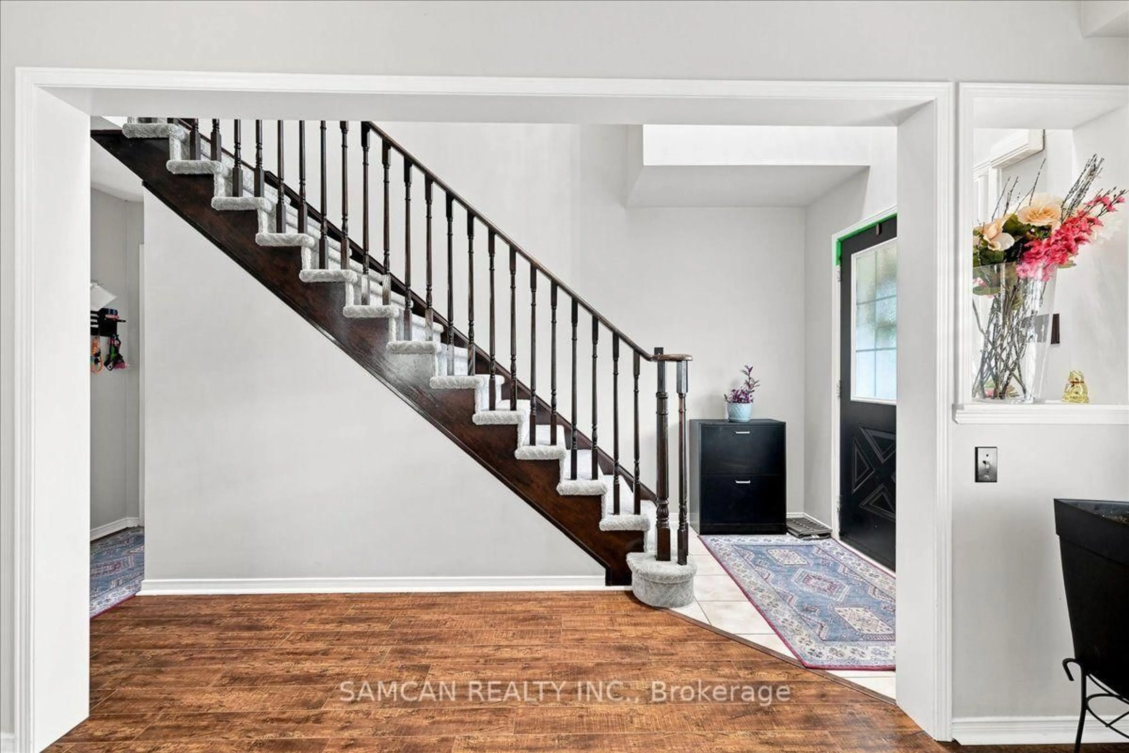 Unknown for 12 Hollinrake Ave, Brantford Ontario N3T 0A6