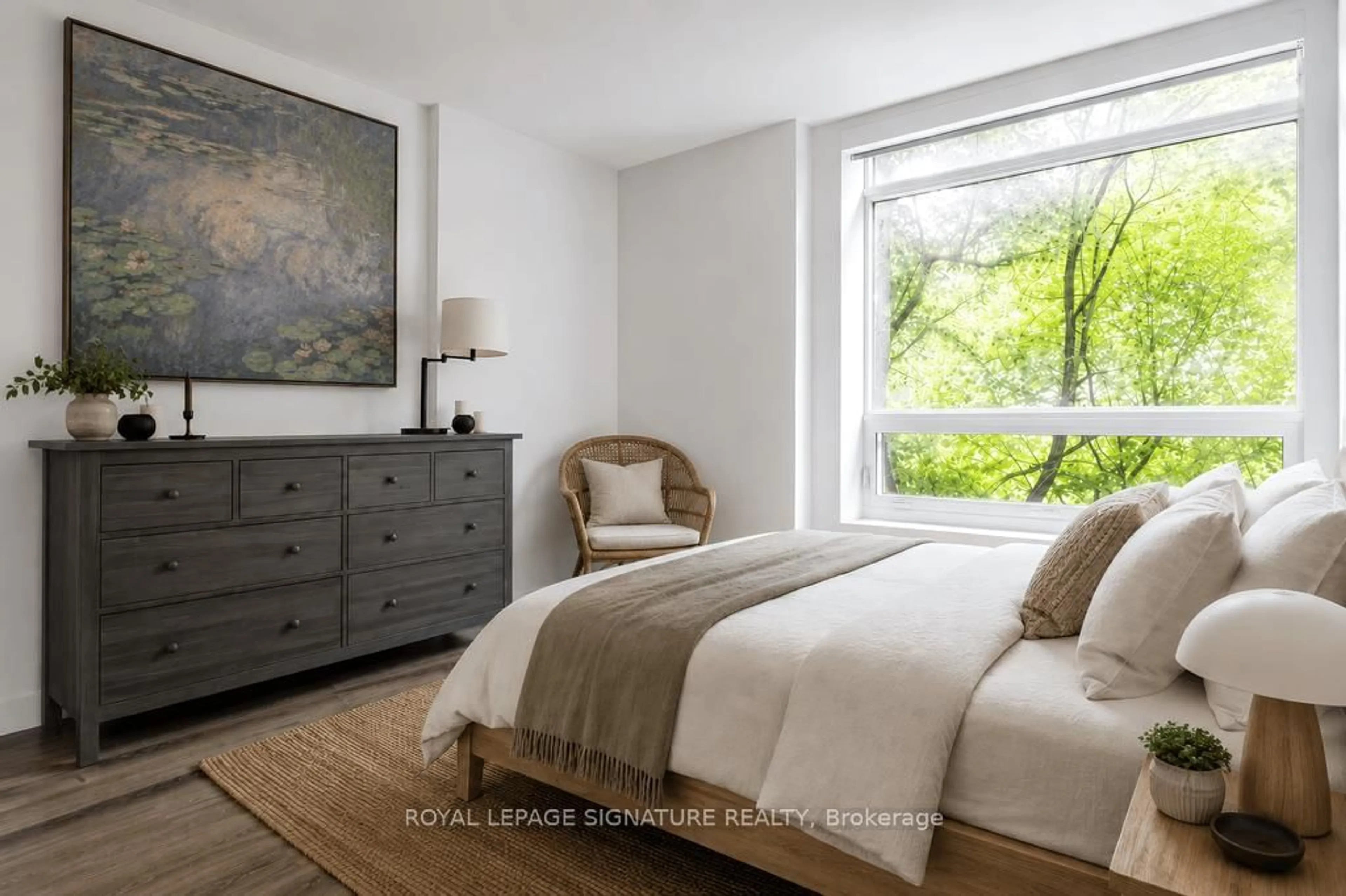 Bedroom with bed, unknown for 479 Charlton Ave #204, Hamilton Ontario L8N 0B4