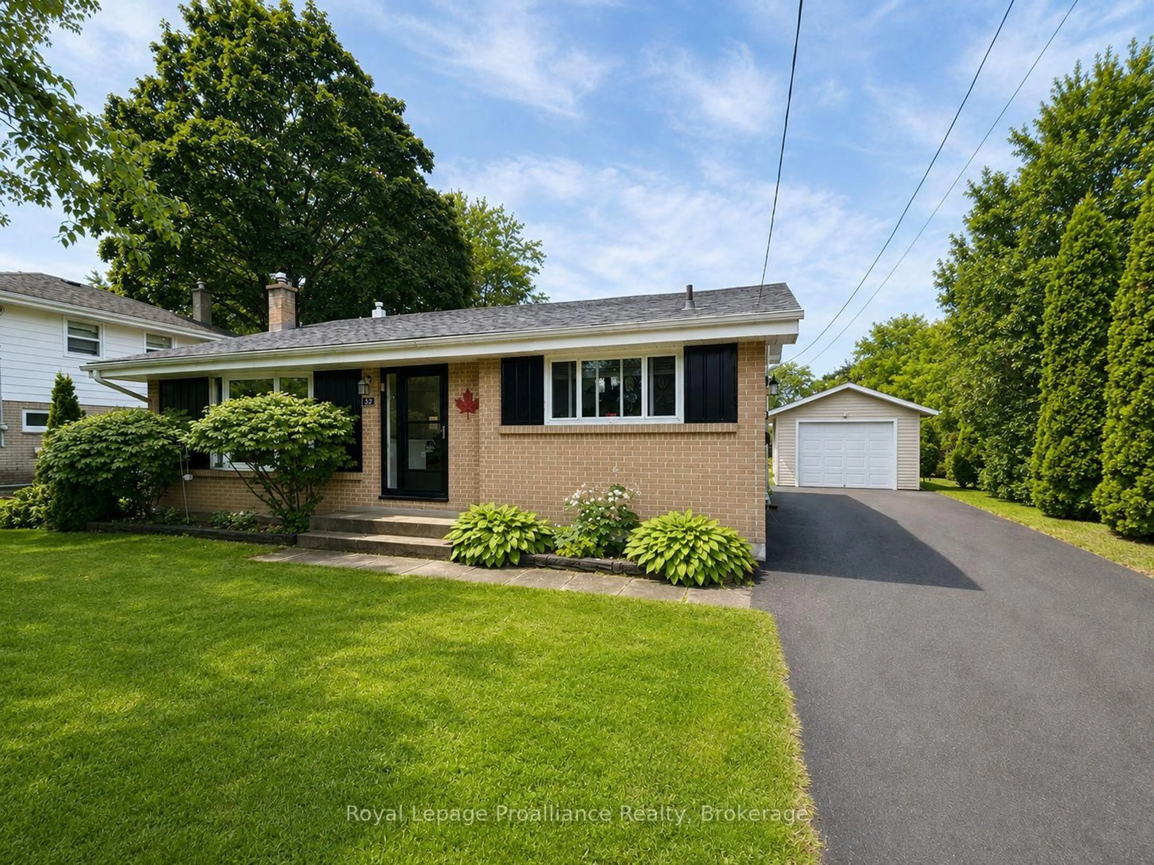 Unknown for 32 Glen Rd, Belleville Ontario K8P 4G1