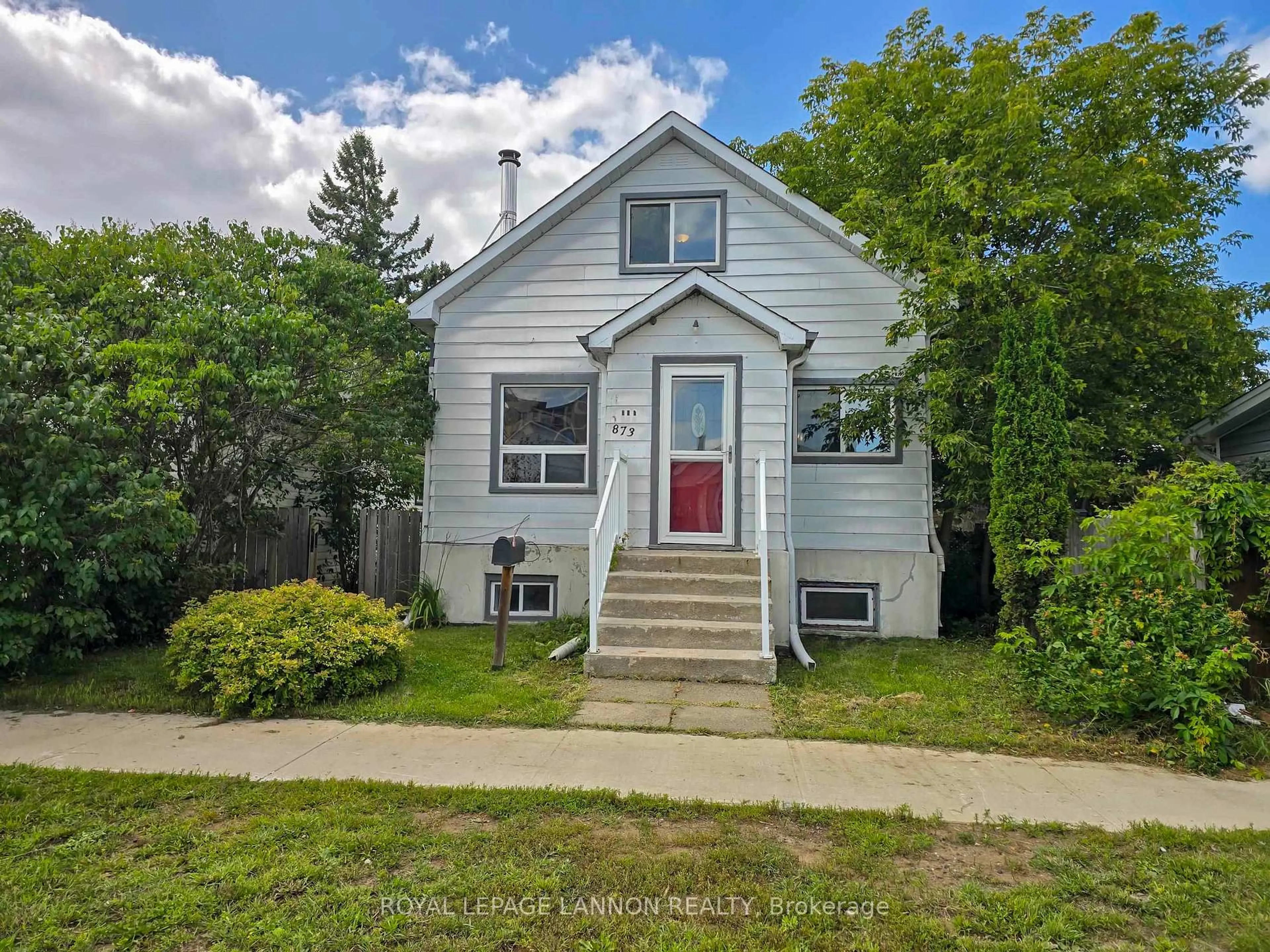 Unknown for 873 MINNESOTA St, Thunder Bay Ontario P7C 3L7