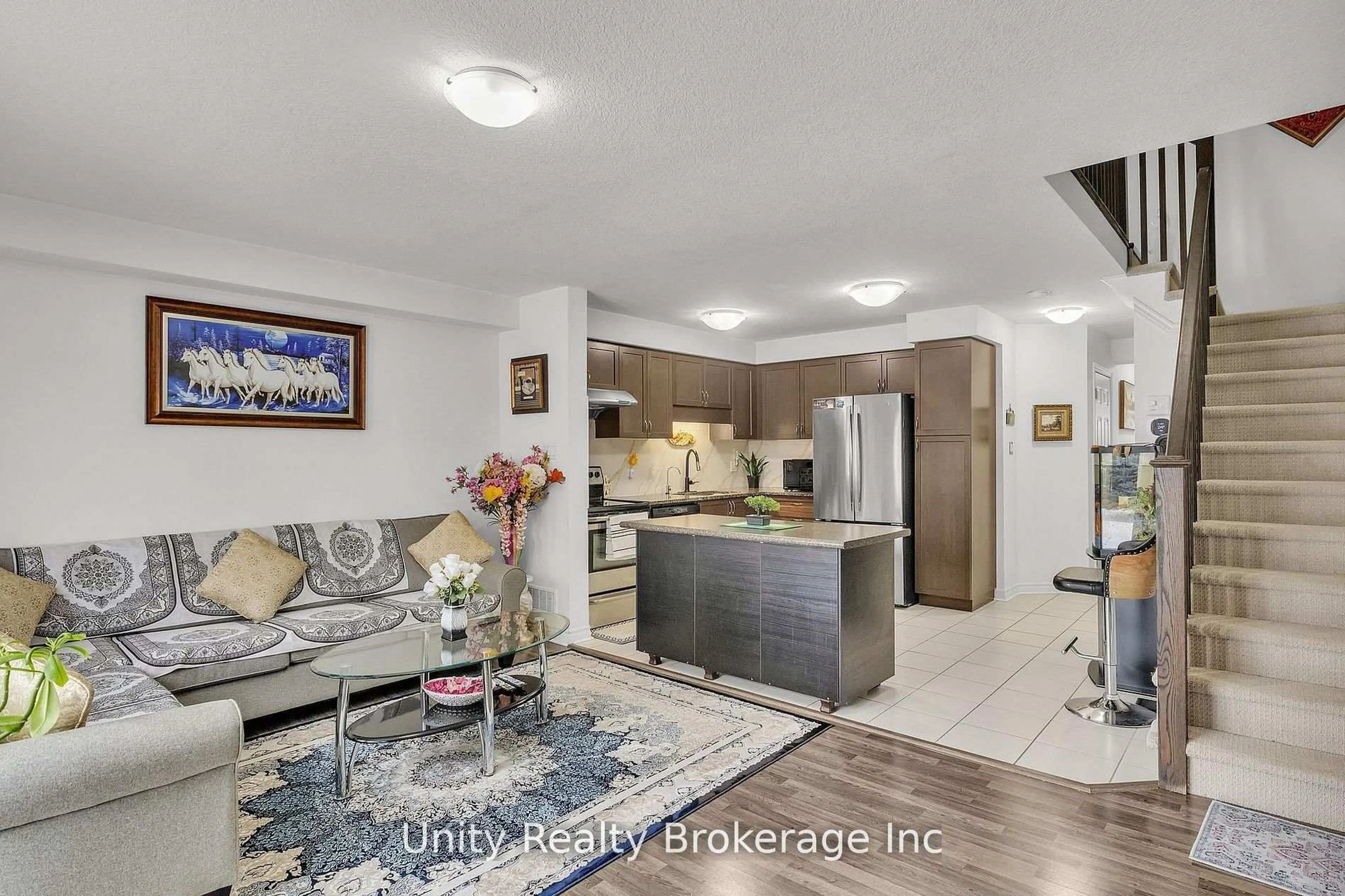 Open concept kitchen, unknown for 44 Arlington Cres, Guelph Ontario N1L 0K9