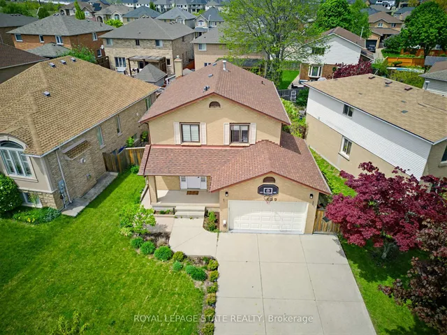 459 Dicenzo Dr, Hamilton 2