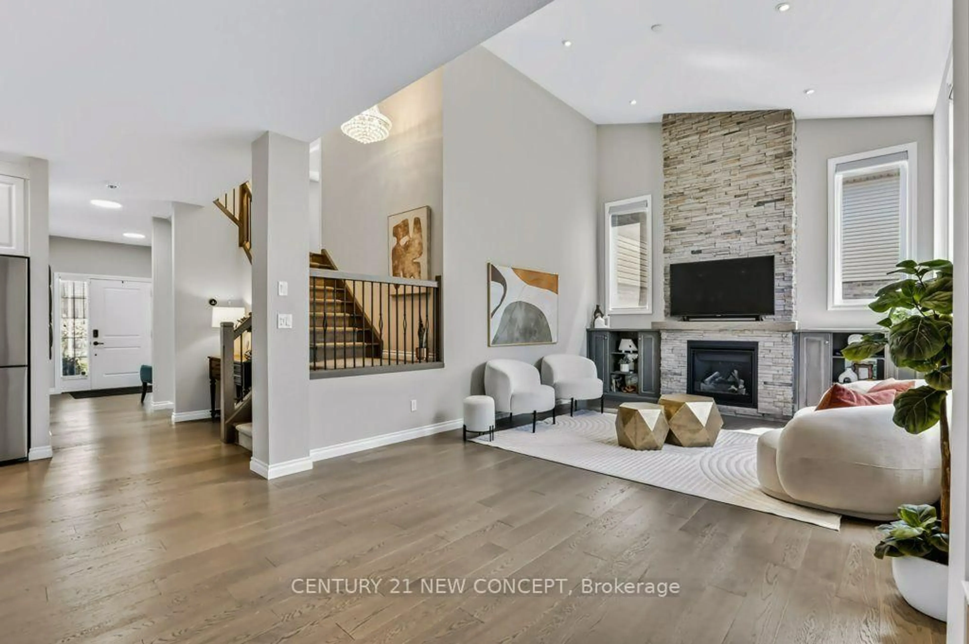 Indoor entryway for 196 Juno Cres, Woodstock Ontario N4T 0H7